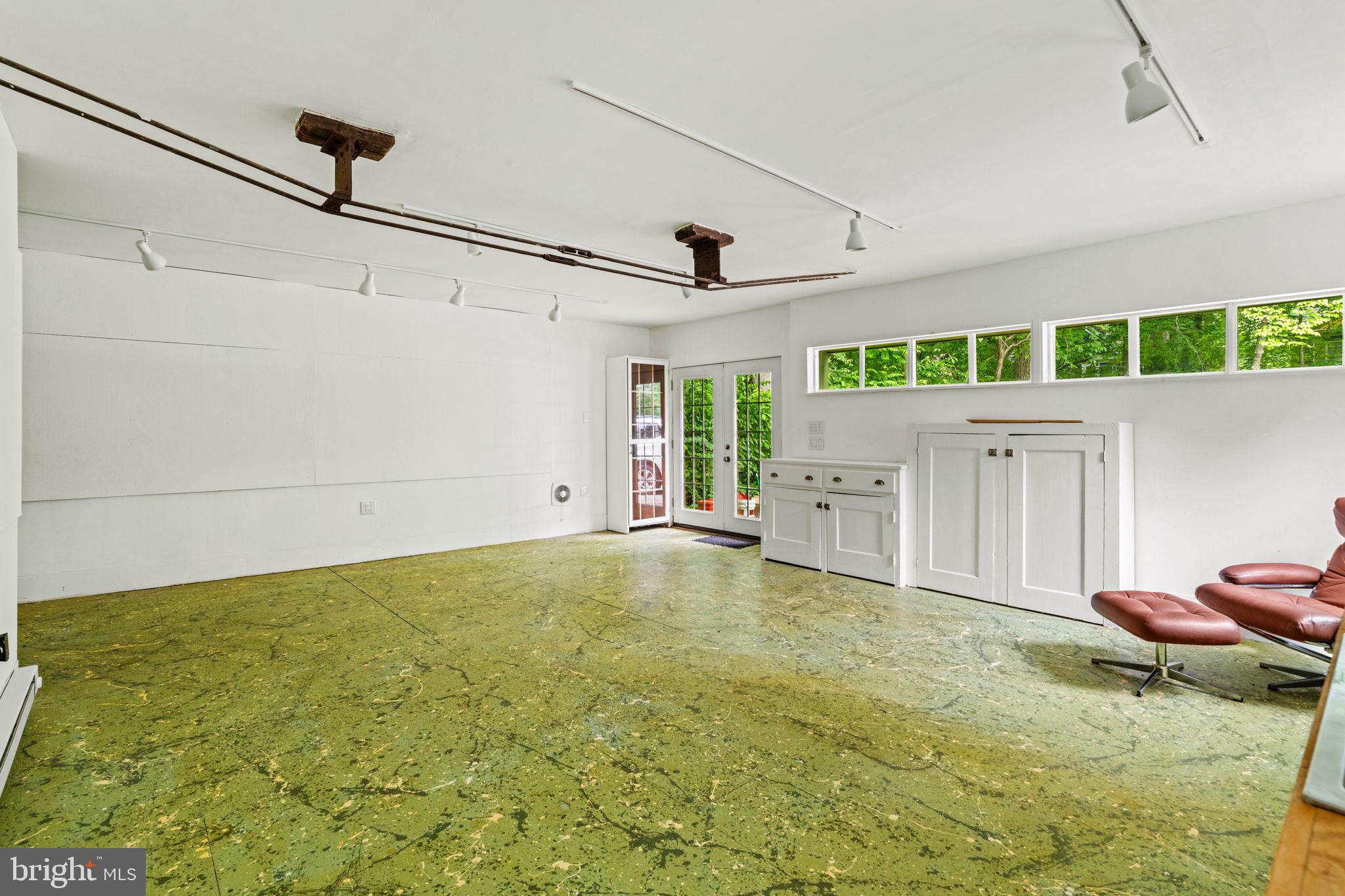 HISTORIC DISTRICT - Residential