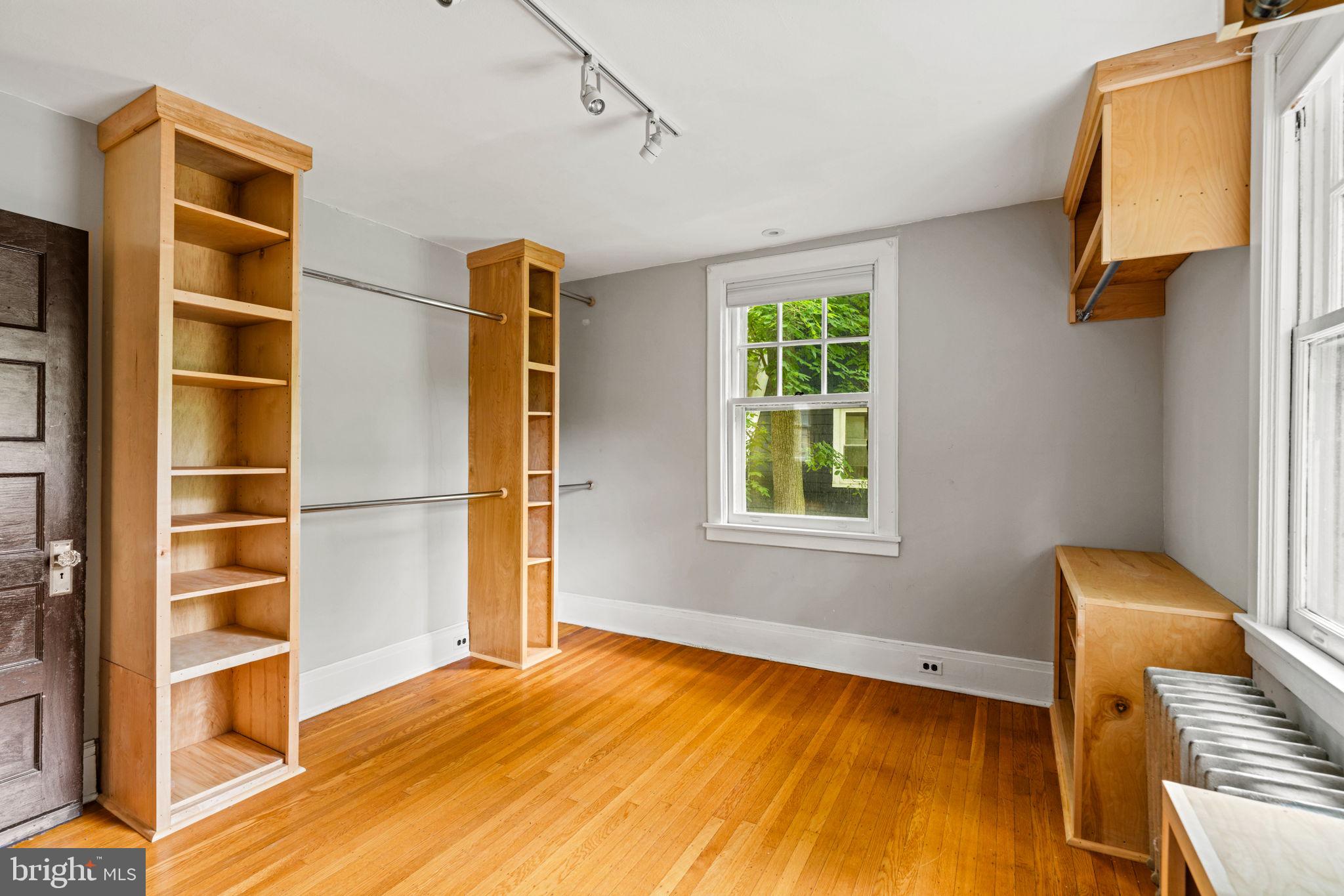 HISTORIC DISTRICT - Residential