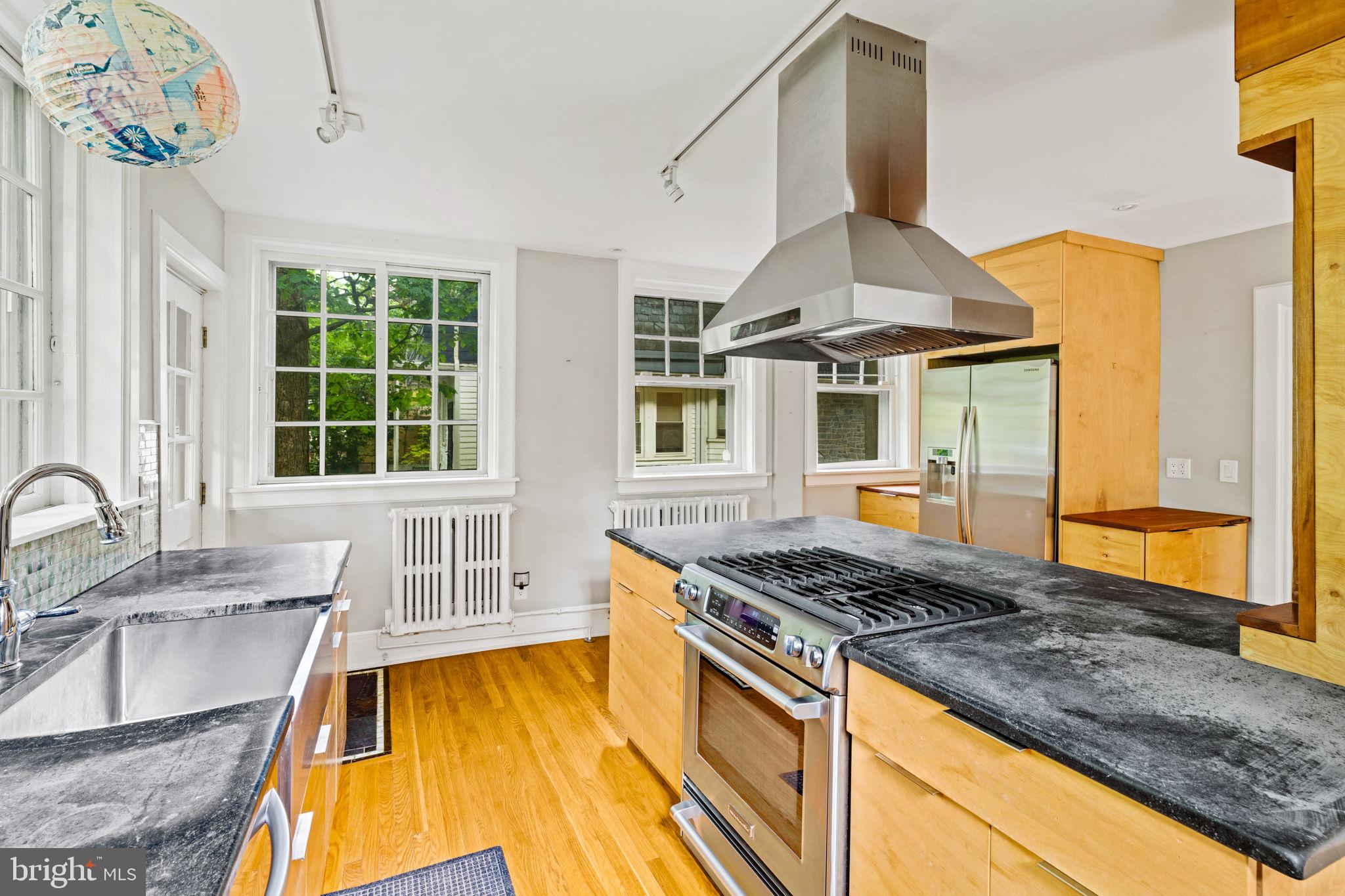 HISTORIC DISTRICT - Residential