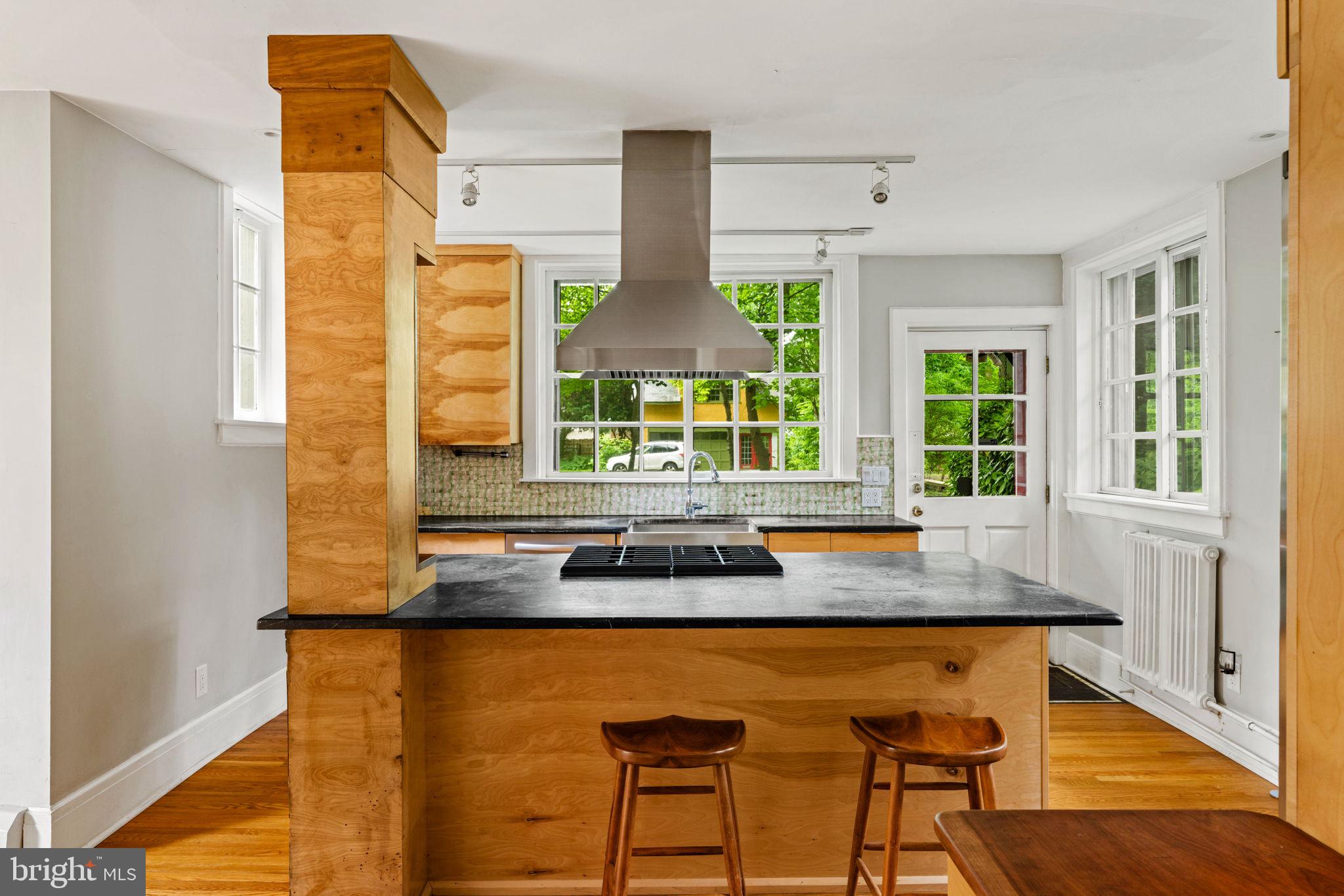 HISTORIC DISTRICT - Residential