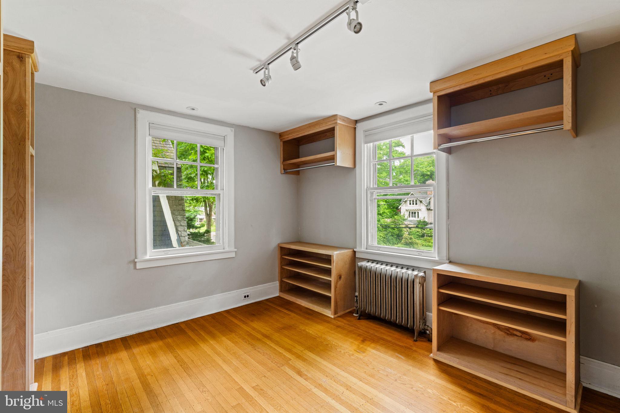 HISTORIC DISTRICT - Residential