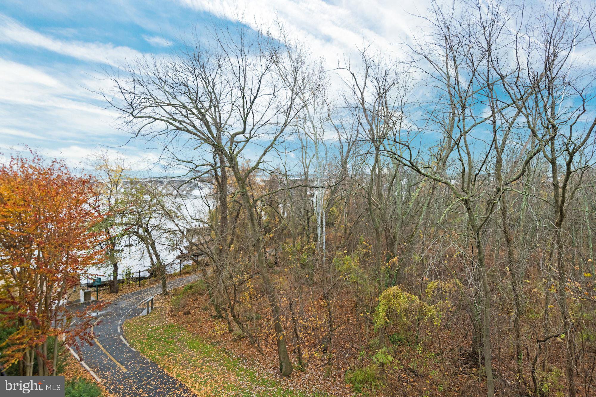 FORDS LANDING - Residential
