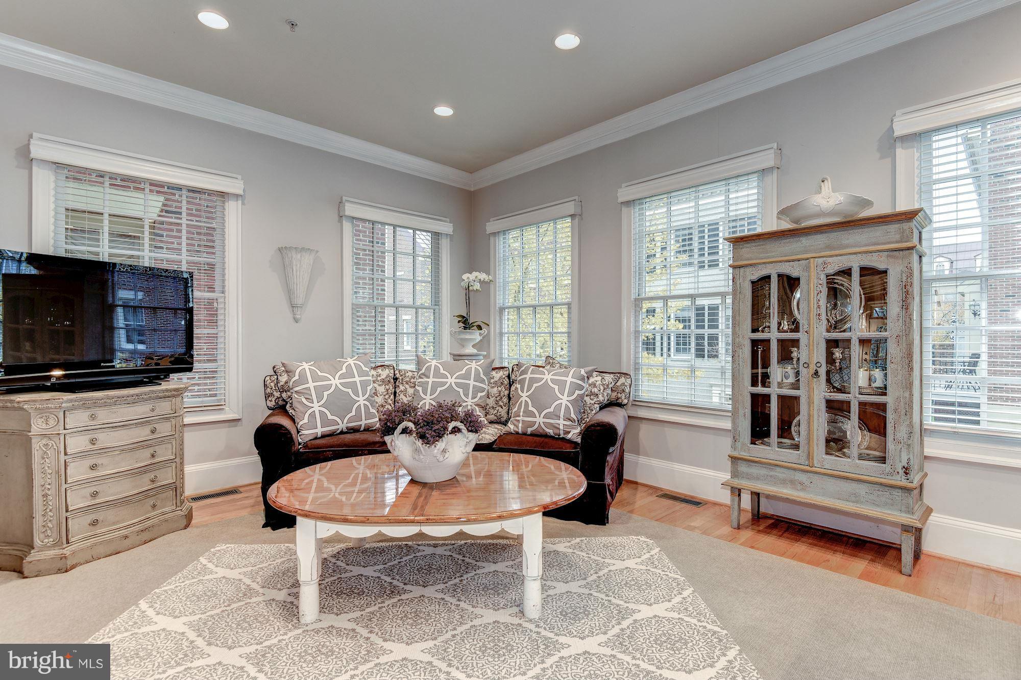 FORDS LANDING - Residential