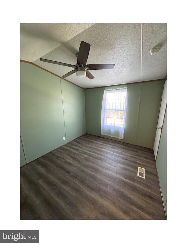 CONOWINGO MOBILE HOME PARK - Residential