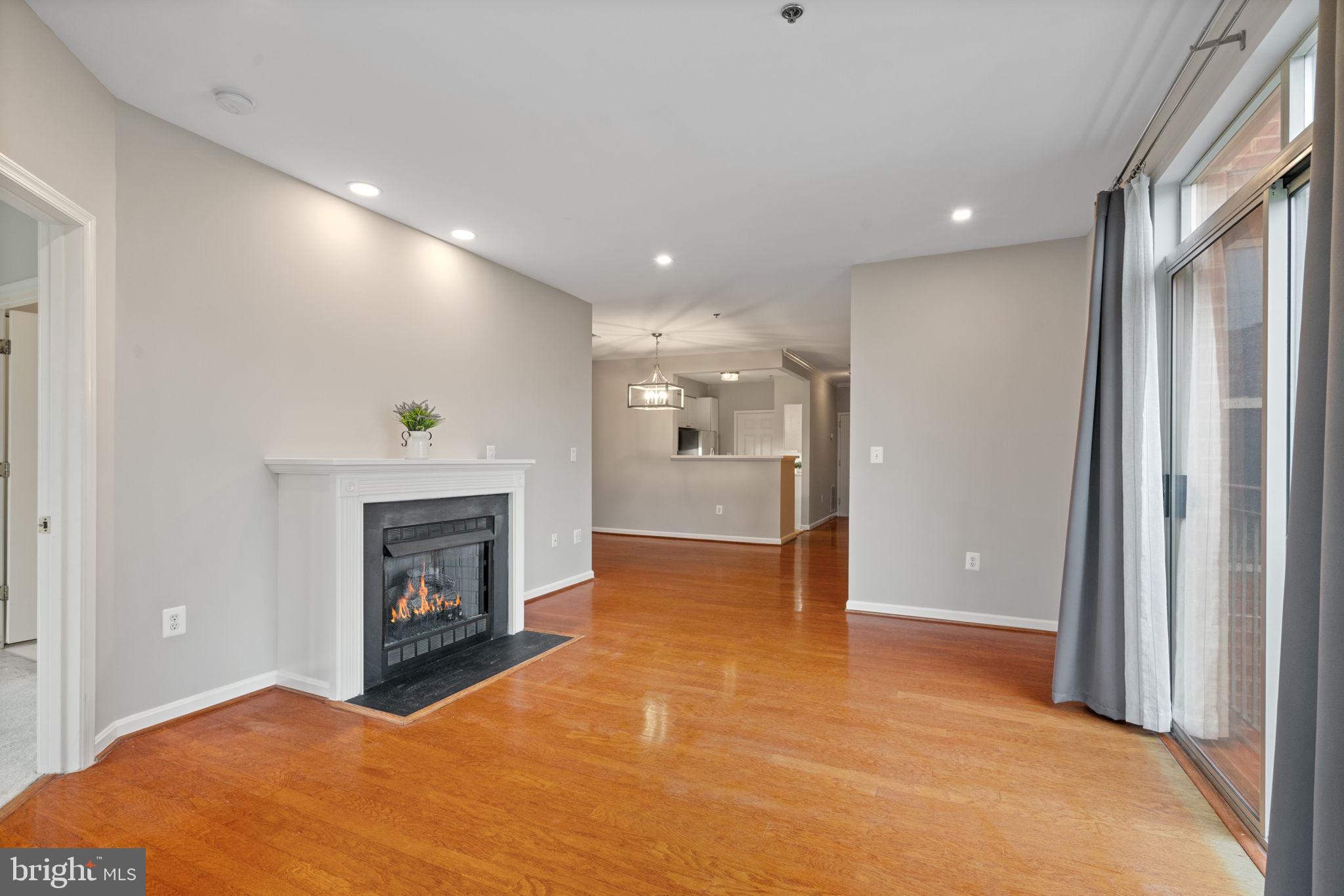 STRATFORD CONDOMINIUMS - Residential