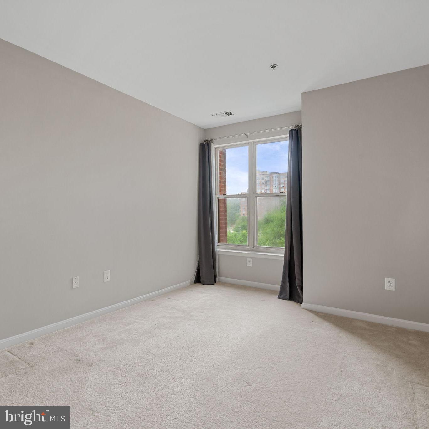 STRATFORD CONDOMINIUMS - Residential