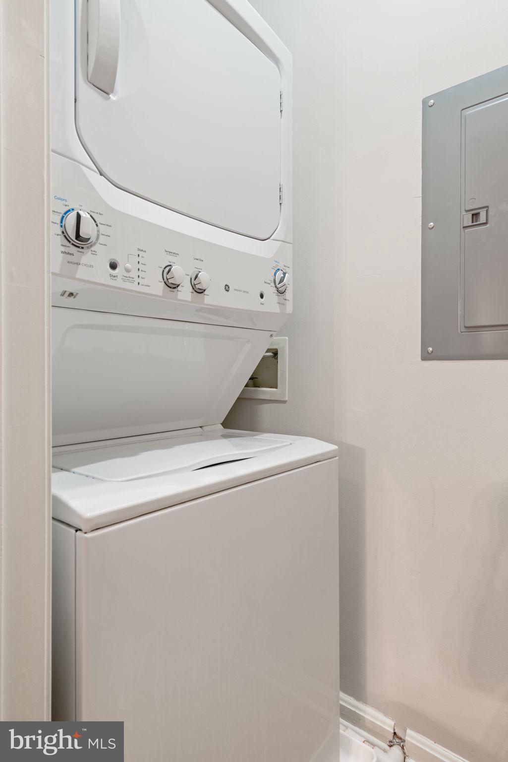 STRATFORD CONDOMINIUMS - Residential