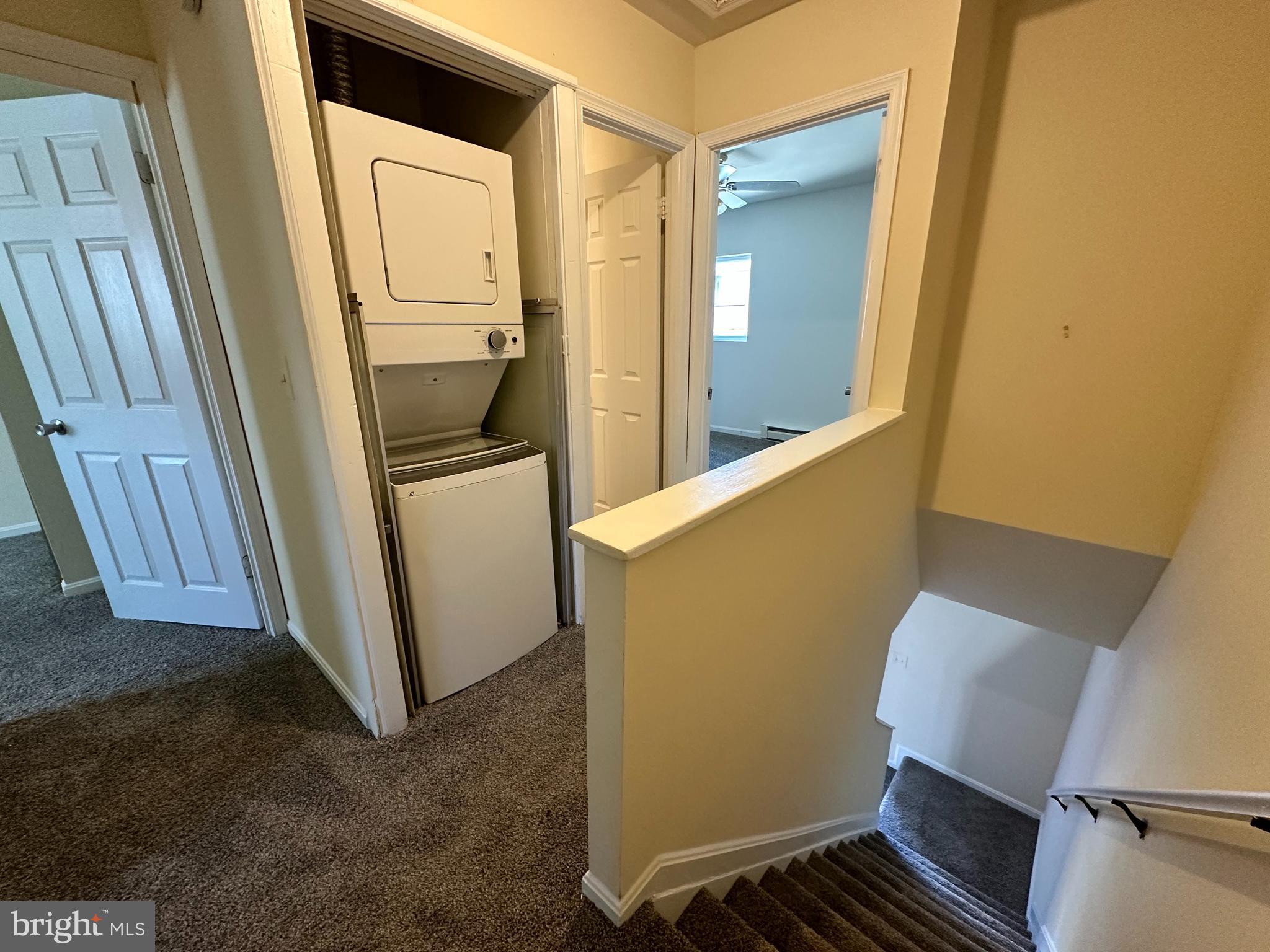 ST CHARLES SUB - HUNTINGTON - Residential Lease