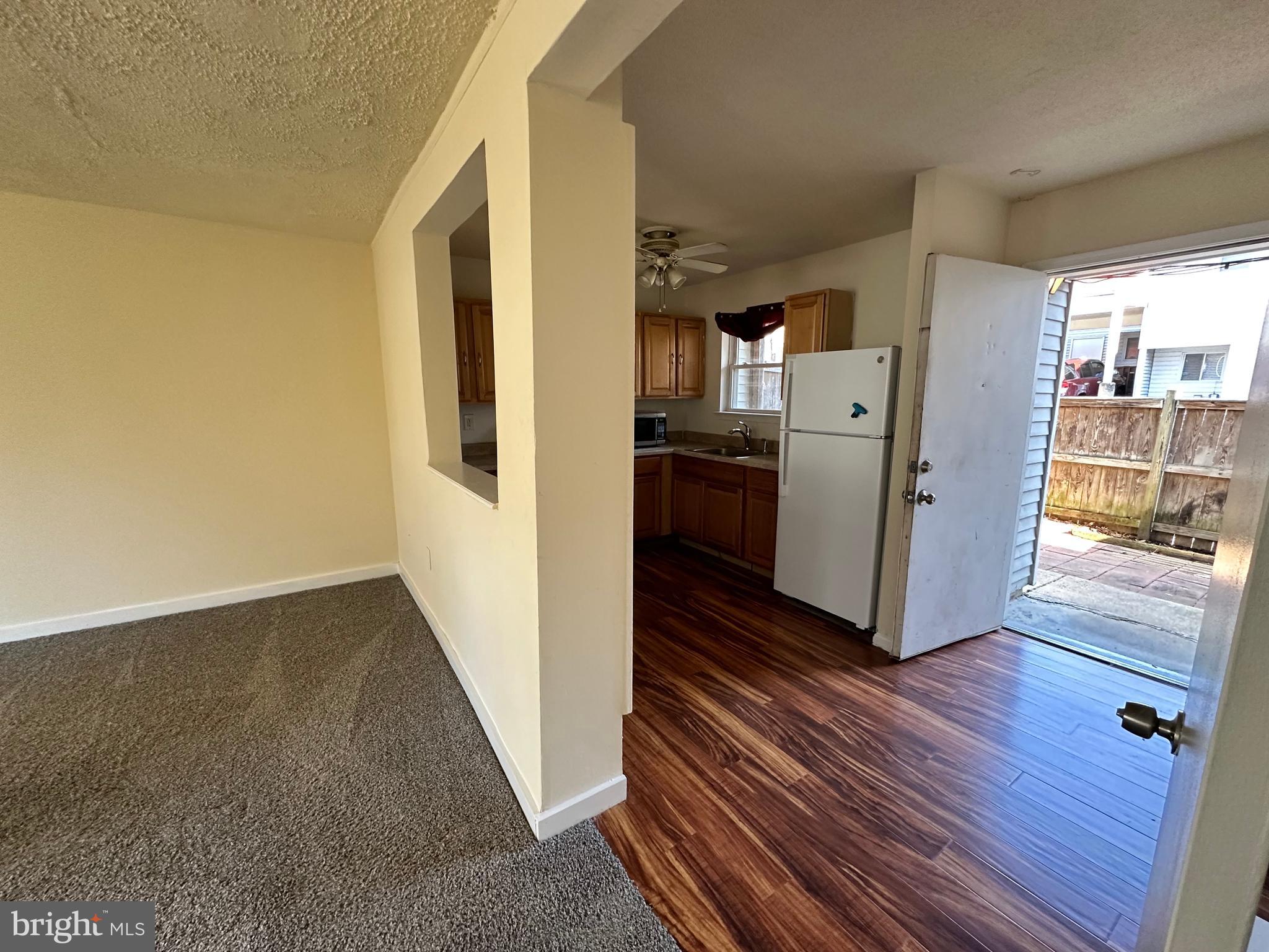 ST CHARLES SUB - HUNTINGTON - Residential Lease