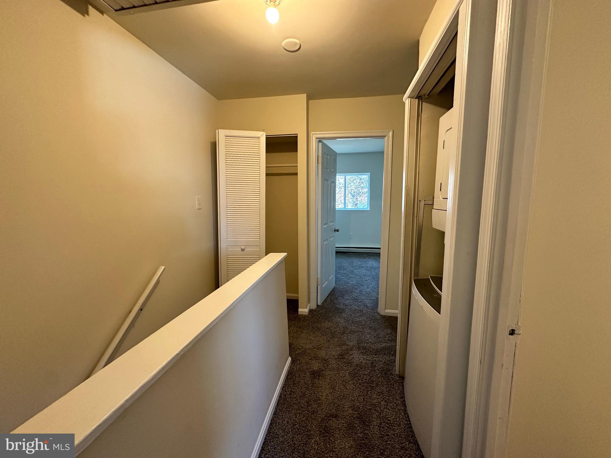 ST CHARLES SUB - HUNTINGTON - Residential Lease