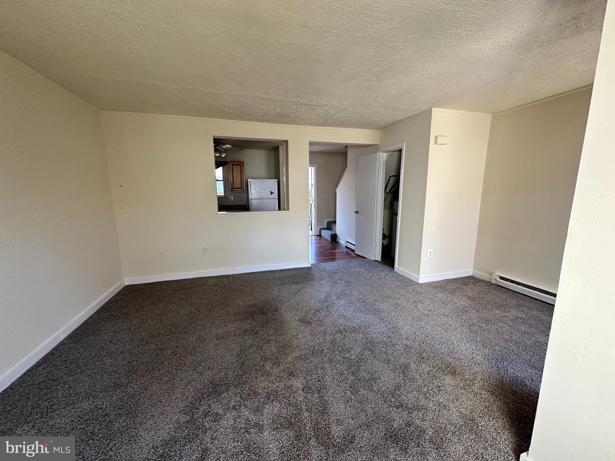 ST CHARLES SUB - HUNTINGTON - Residential Lease