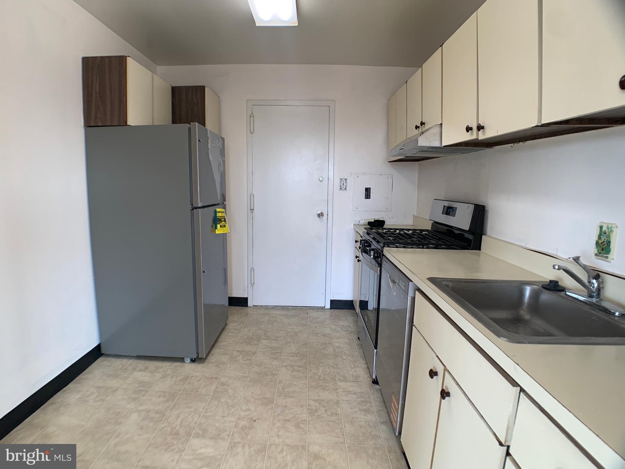 1111 UNIVERSITY BOULEVARD W 919-A