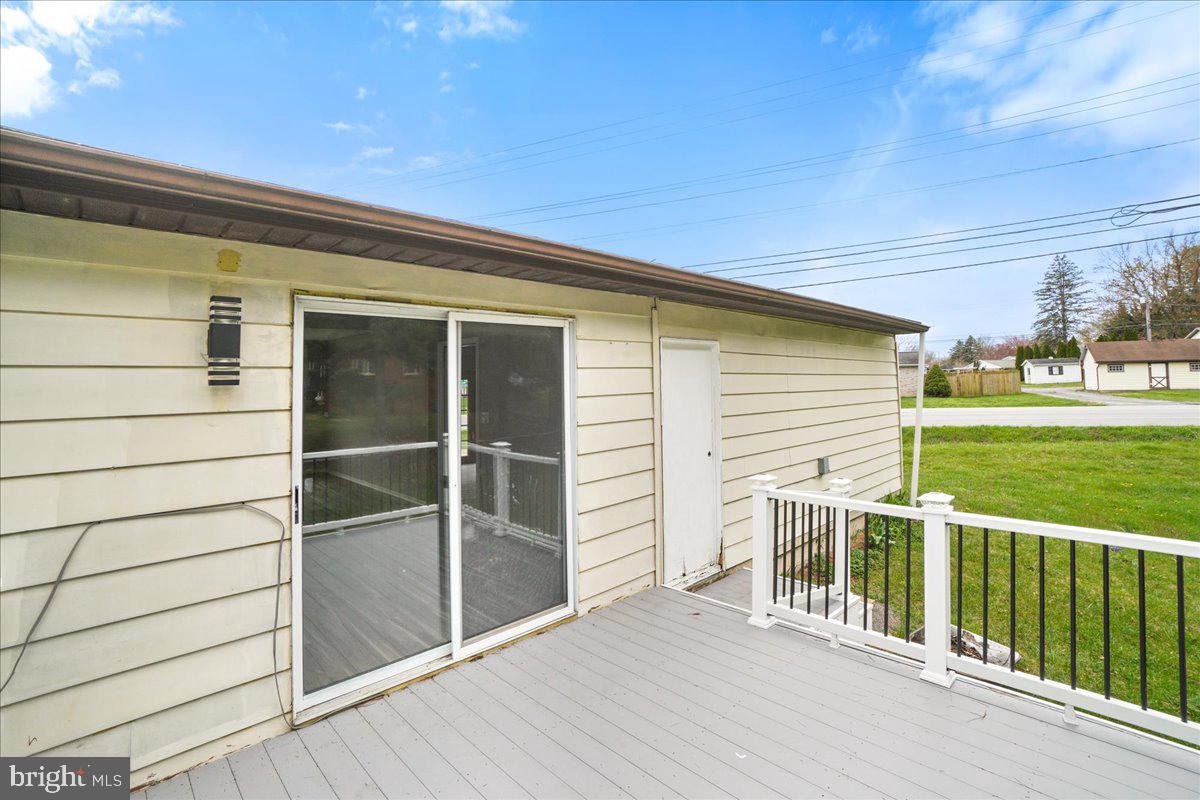 PARADISE HOMES - Residential