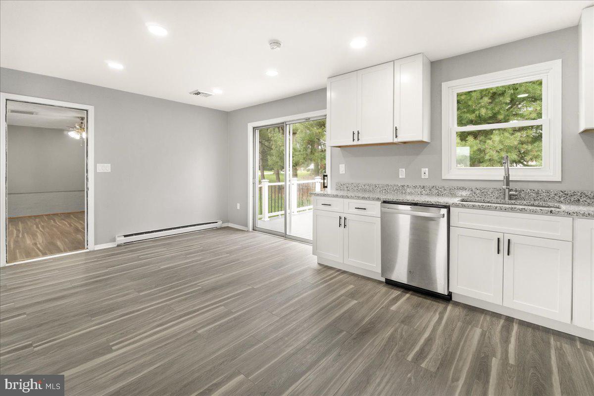 PARADISE HOMES - Residential