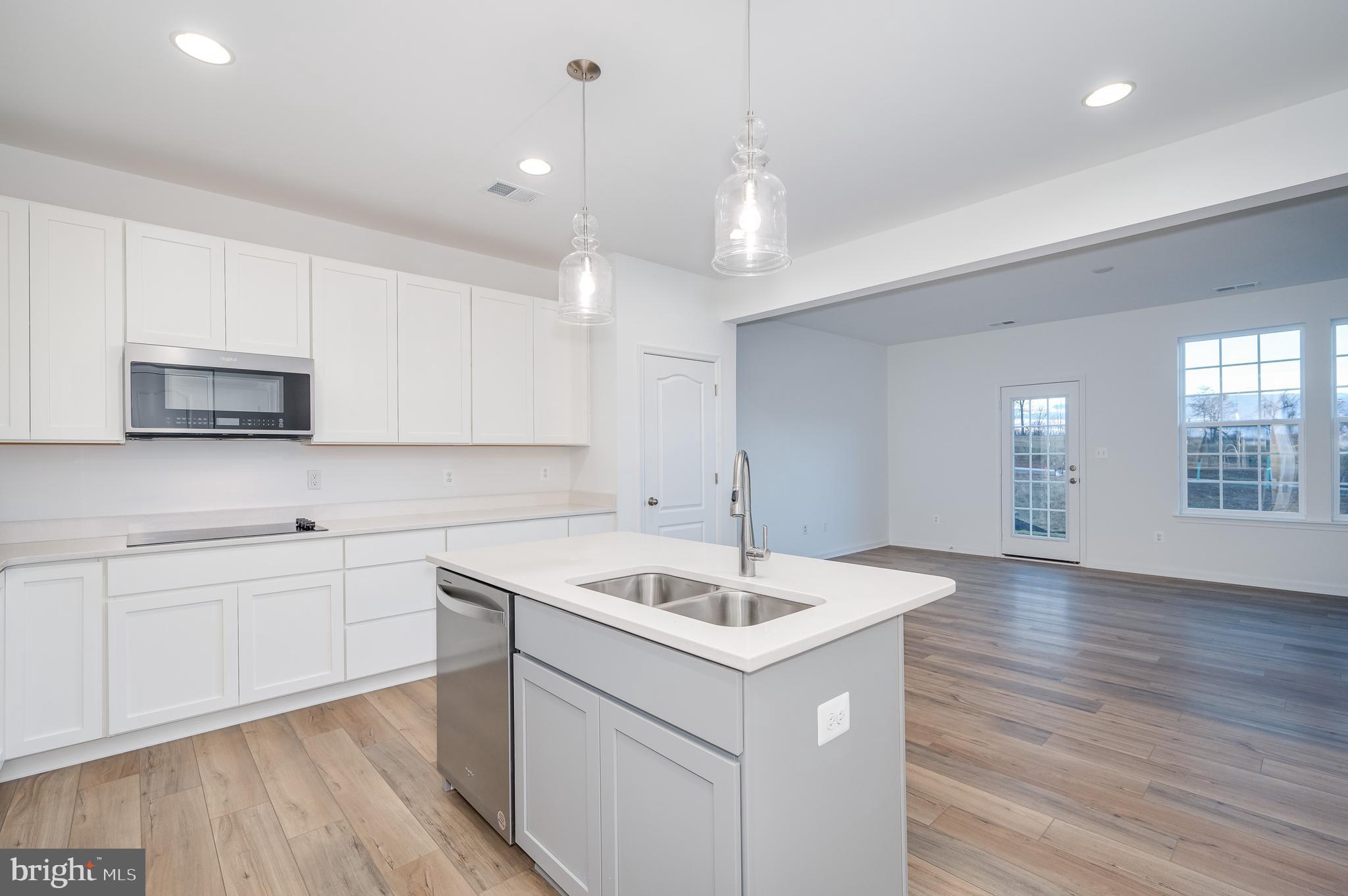 MARTINSBURG STATION - Residential Lease