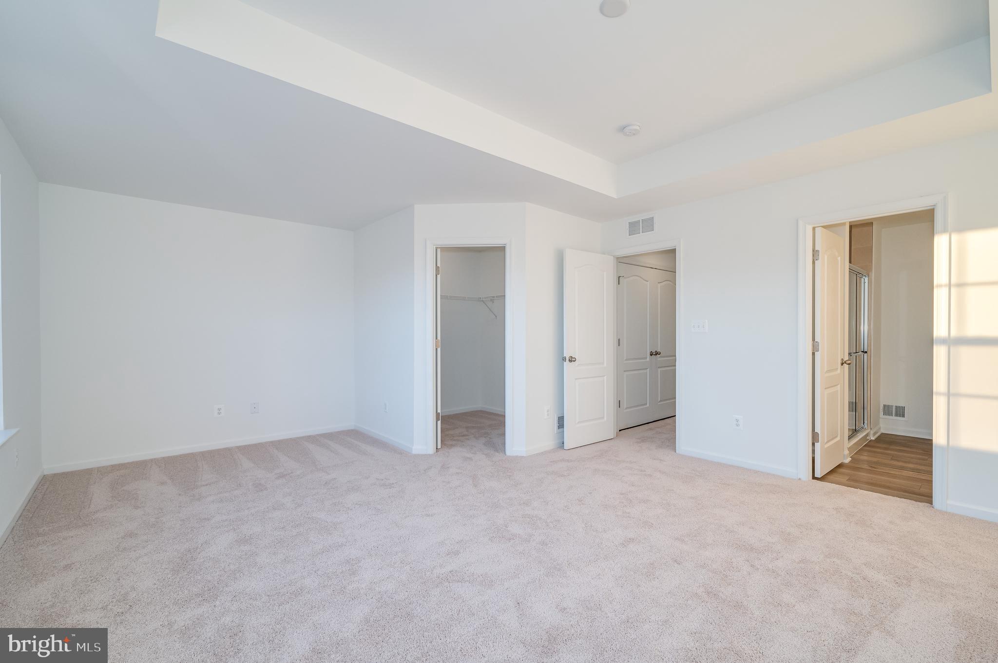 MARTINSBURG STATION - Residential Lease