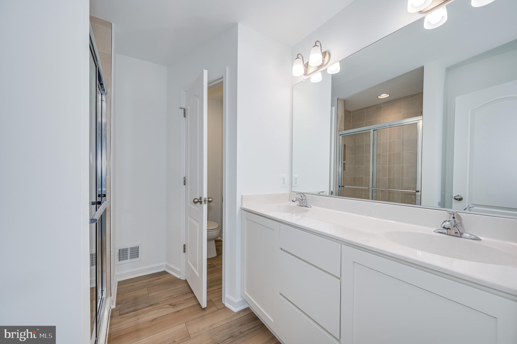 MARTINSBURG STATION - Residential Lease