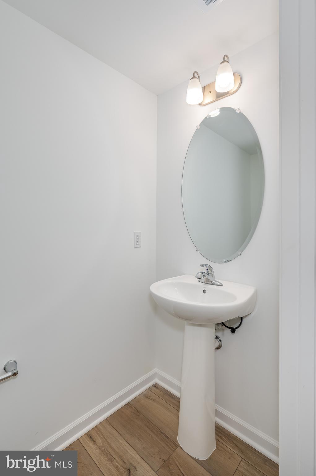 MARTINSBURG STATION - Residential Lease