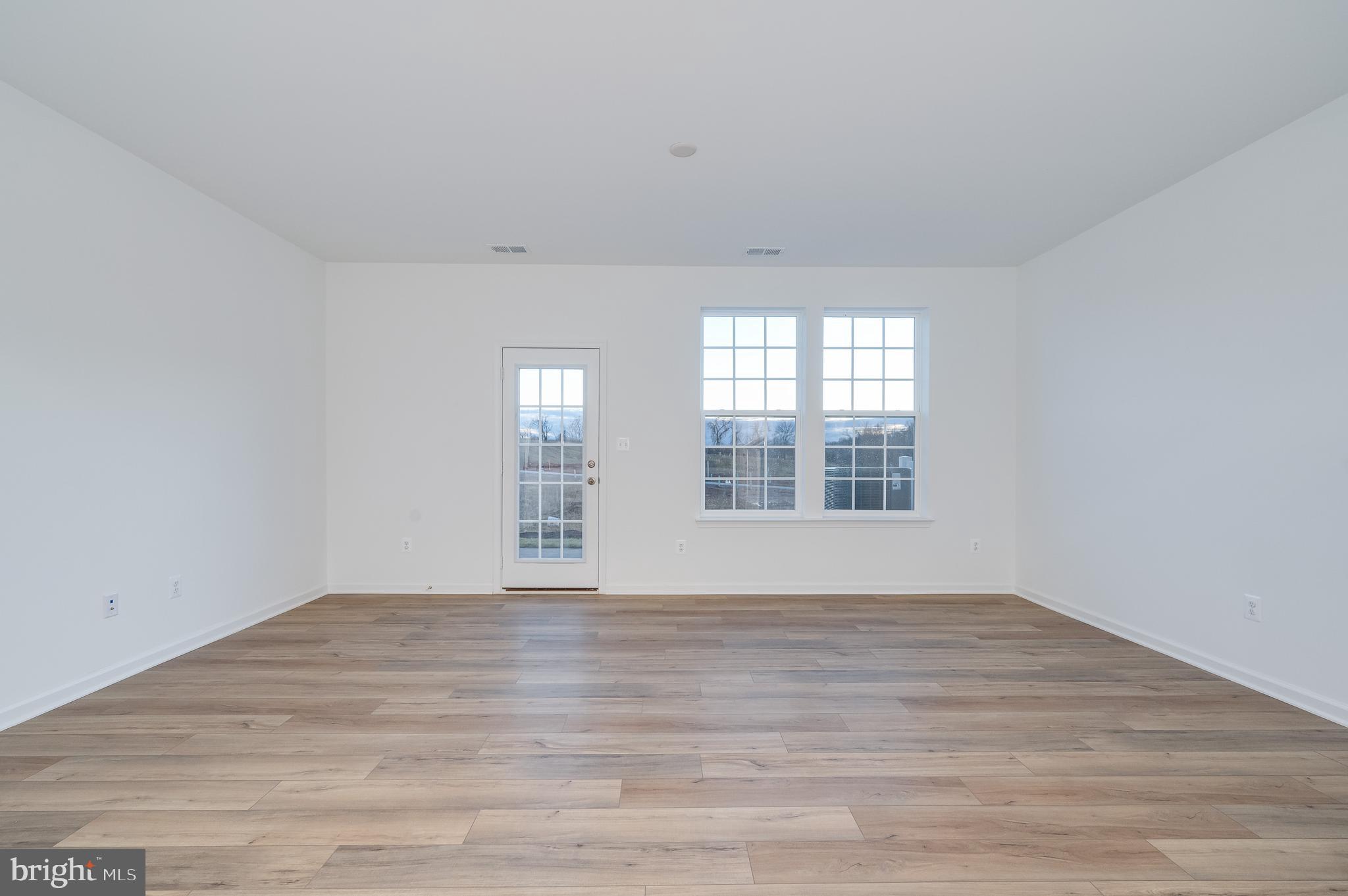 MARTINSBURG STATION - Residential Lease