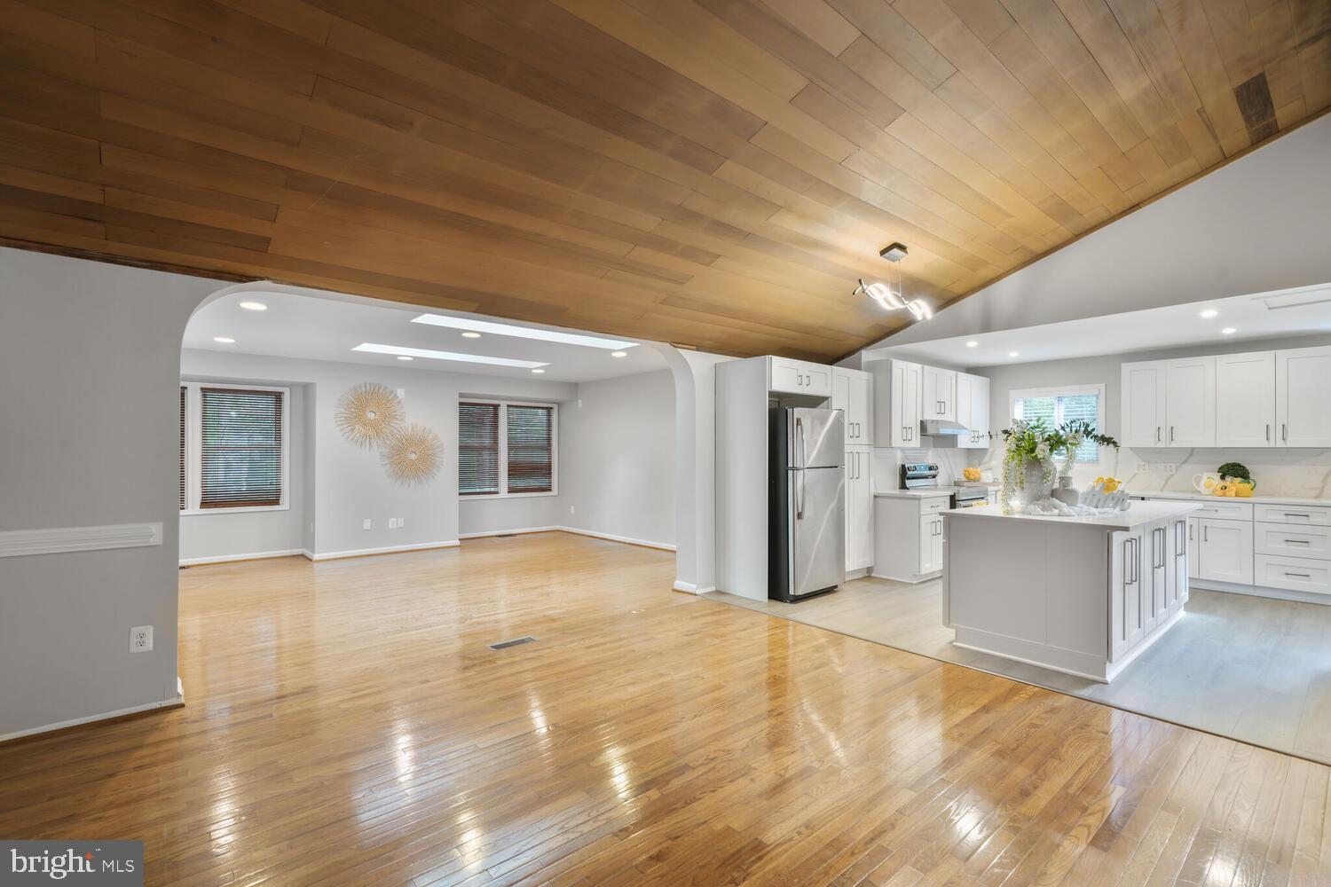 4149 ELIZABETH LANE