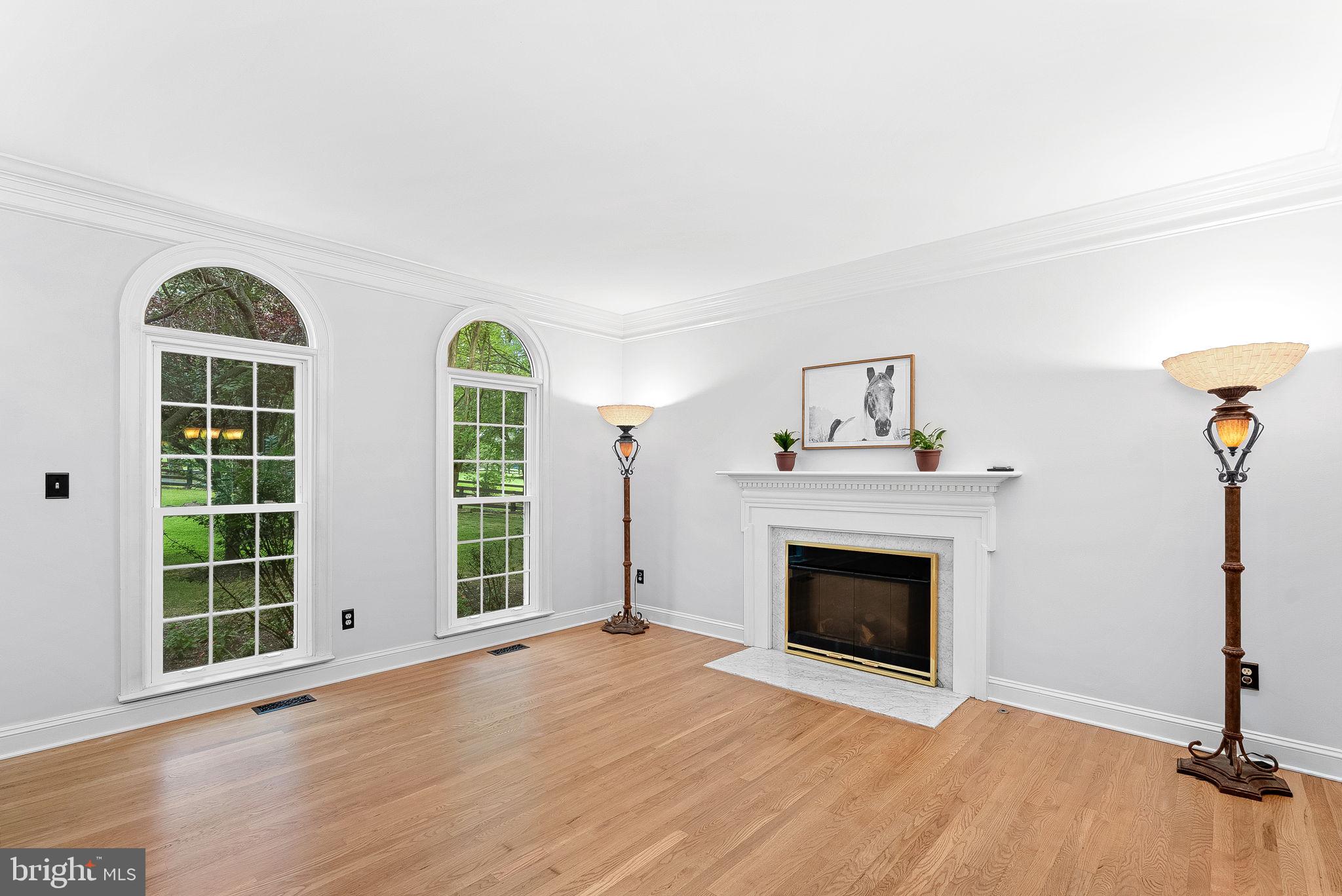 TREVOR HILL - Residential