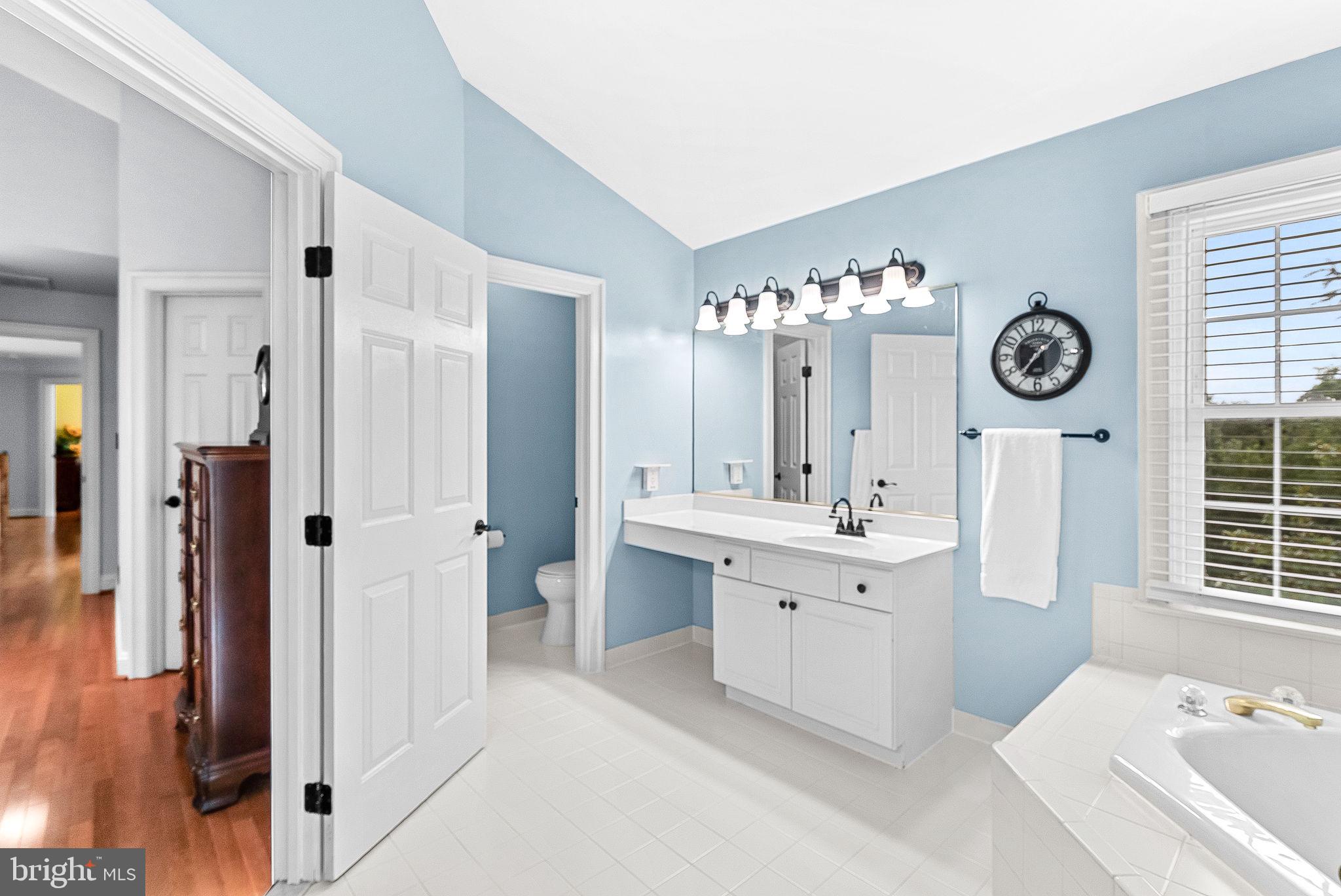 TREVOR HILL - Residential