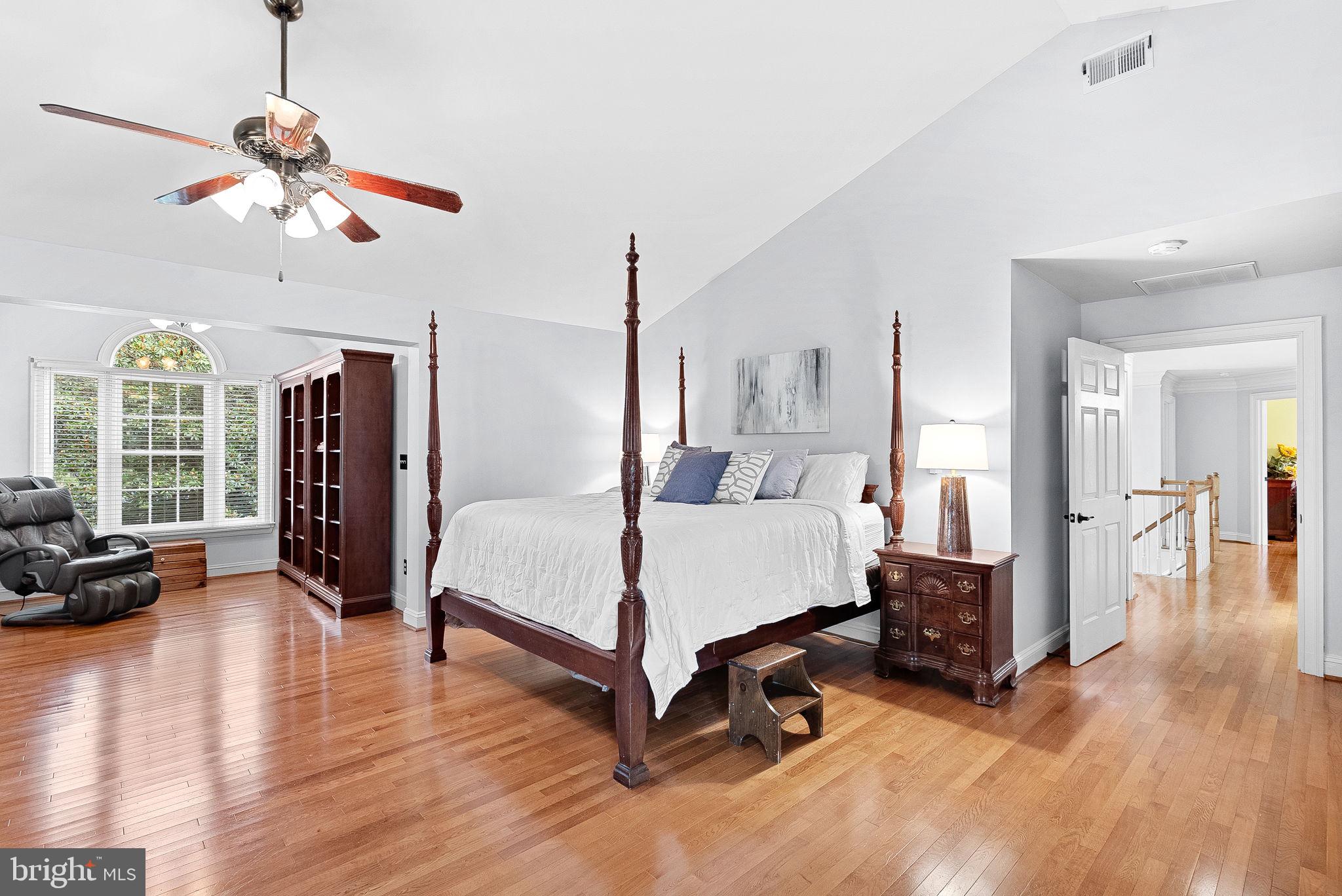 TREVOR HILL - Residential