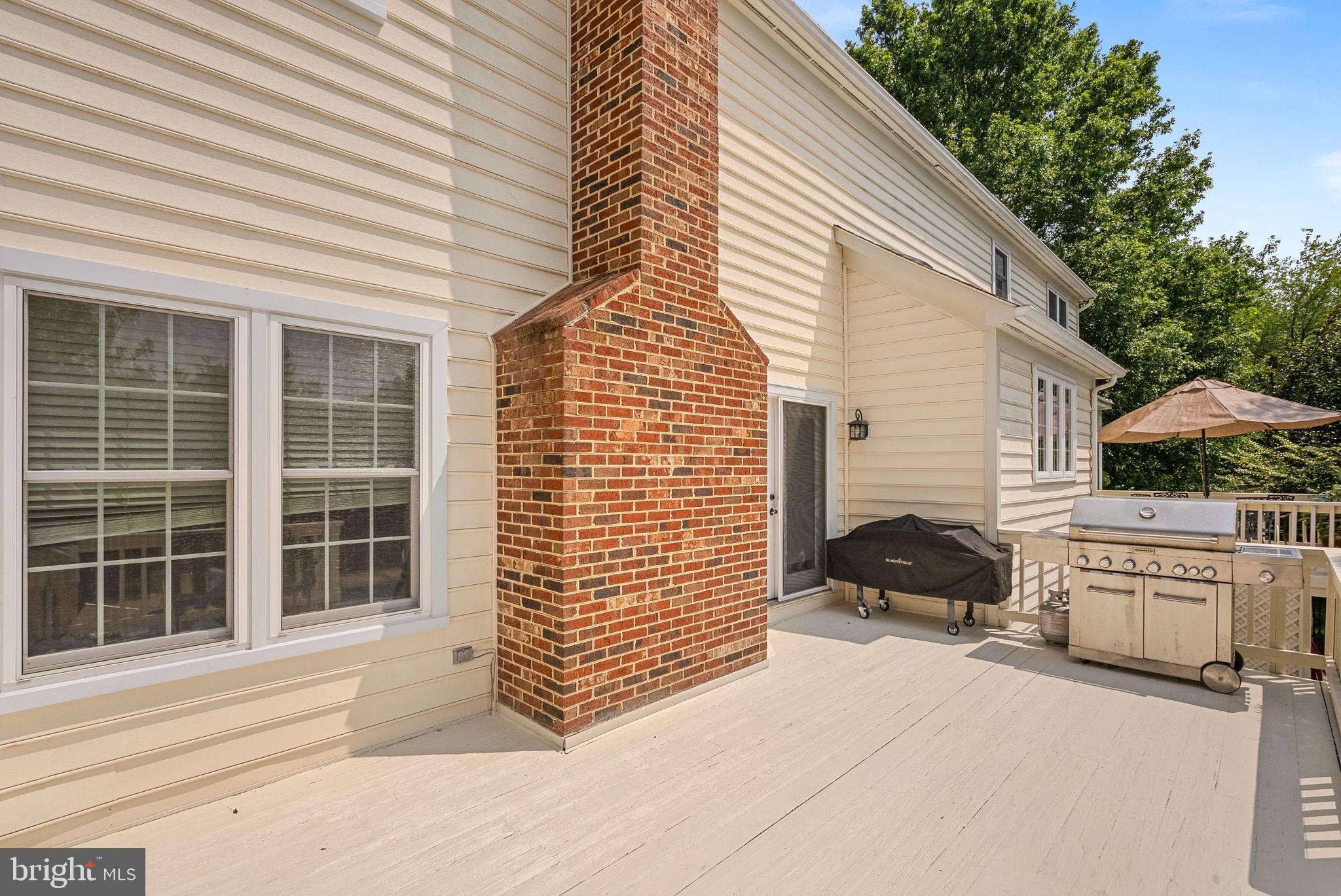 TREVOR HILL - Residential