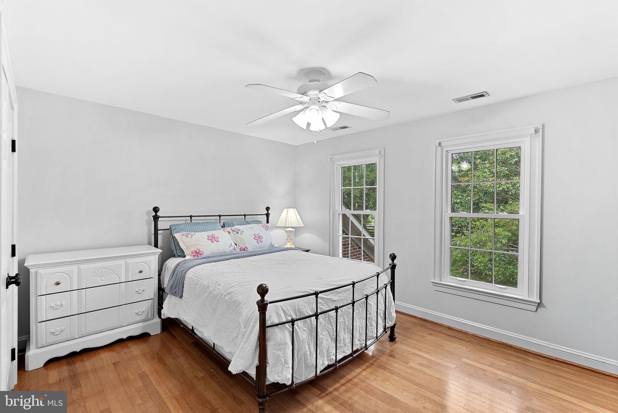 TREVOR HILL - Residential