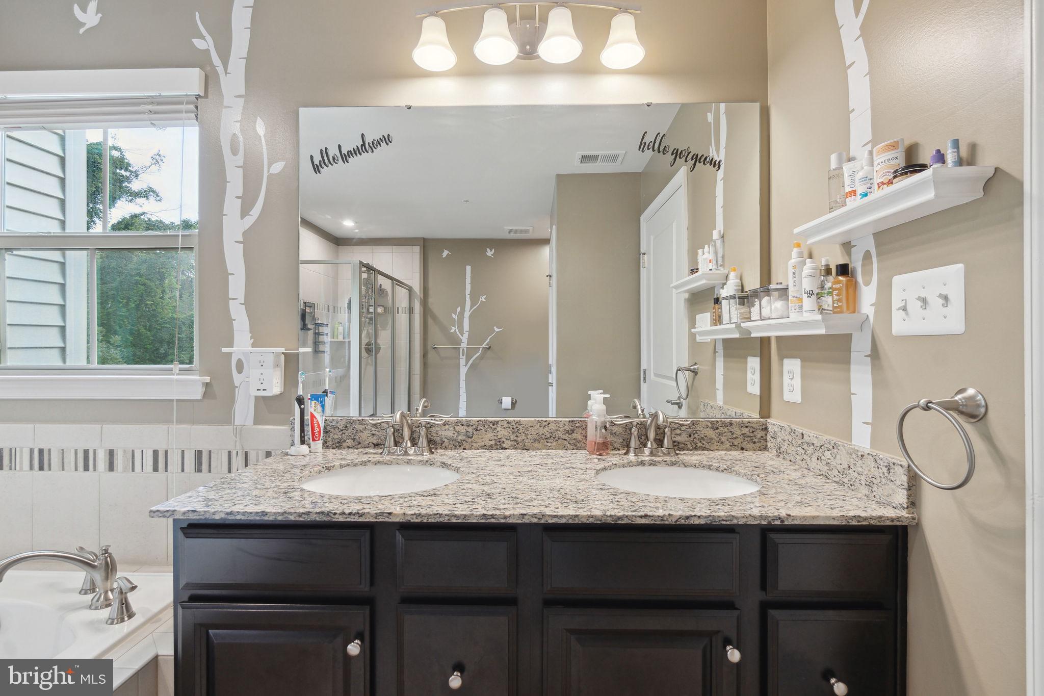 PONDVIEW - Residential