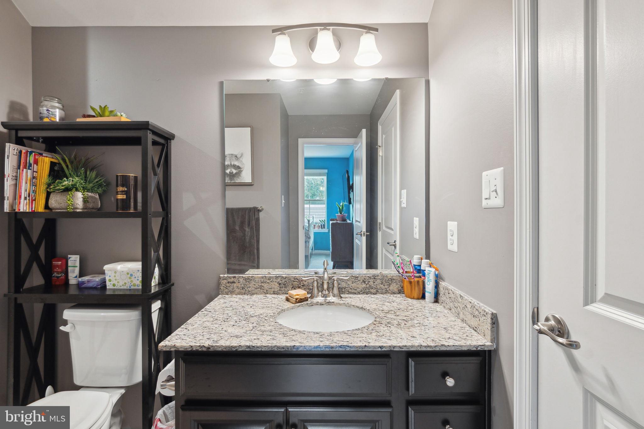 PONDVIEW - Residential