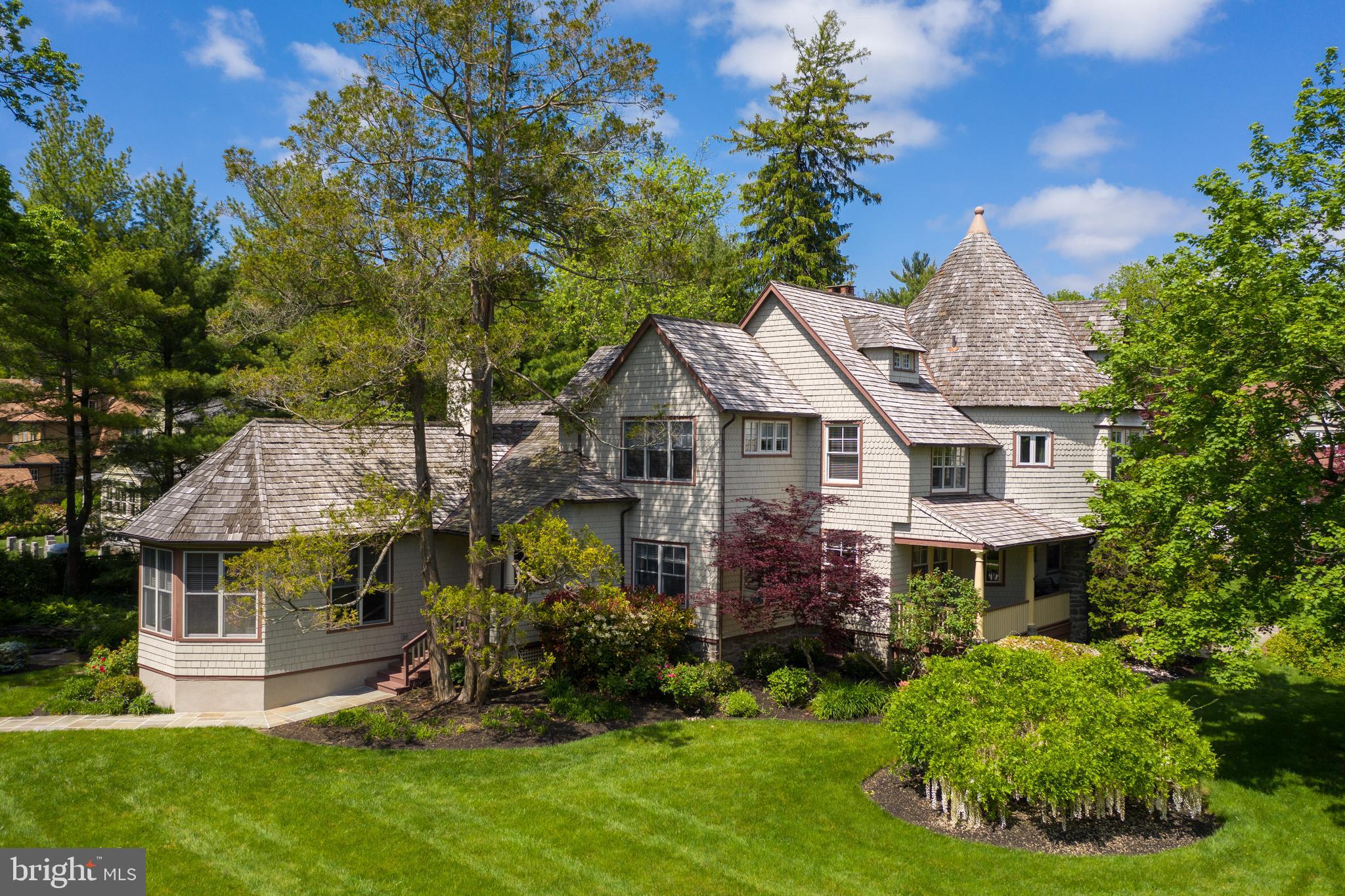 NORTH WAYNE - Residential
