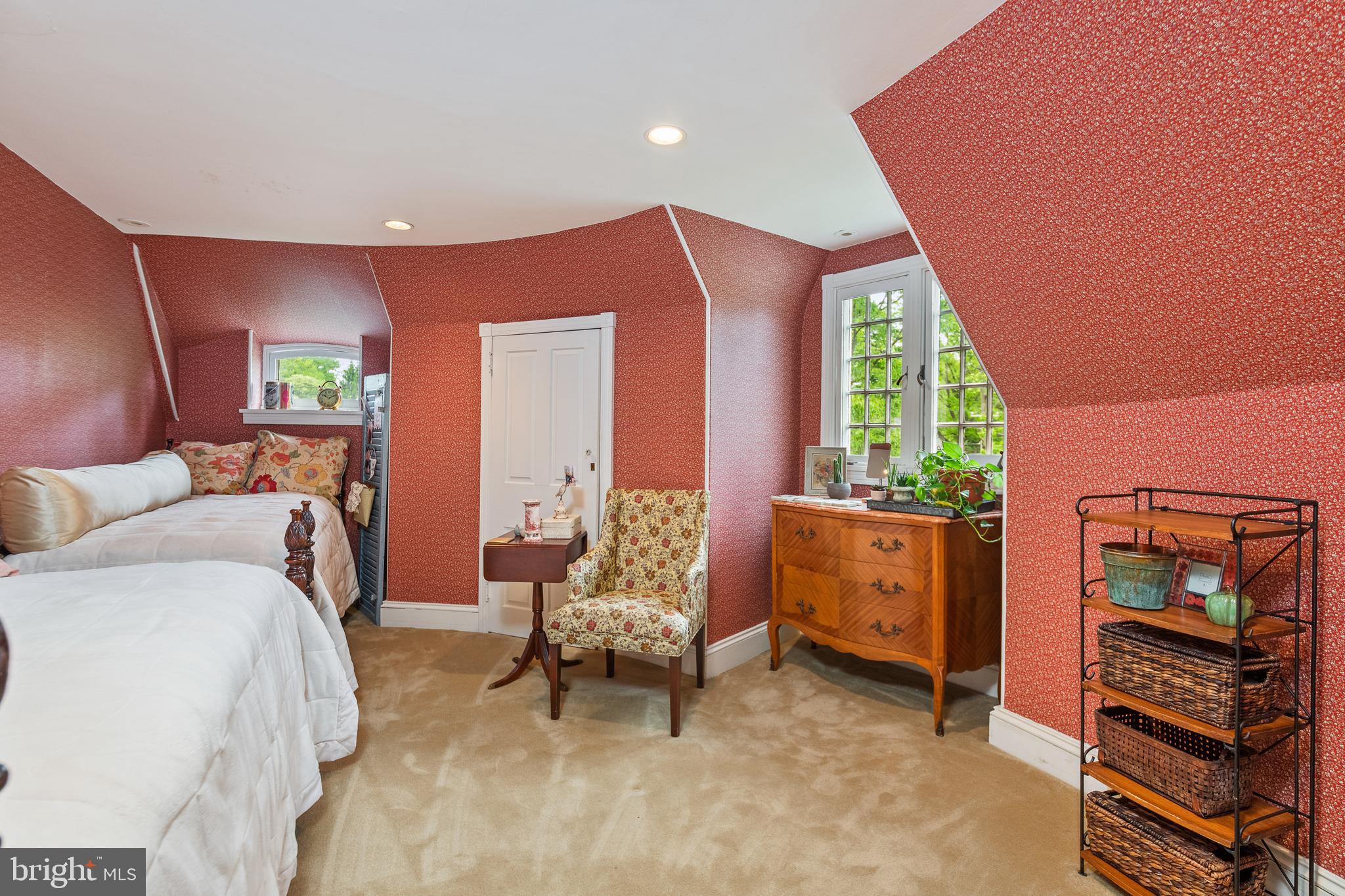 NORTH WAYNE - Residential