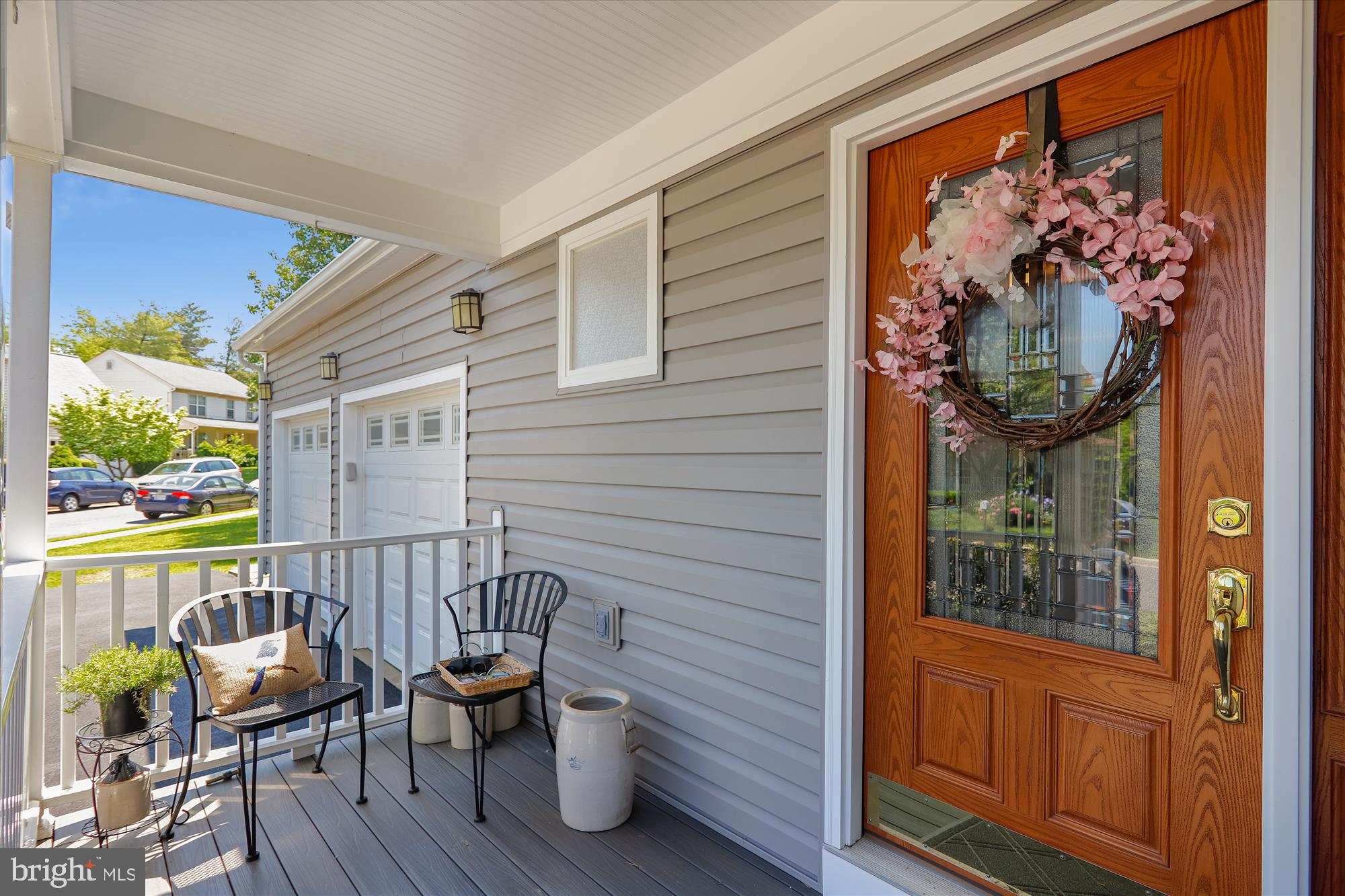 FLOWER HILL - Residential