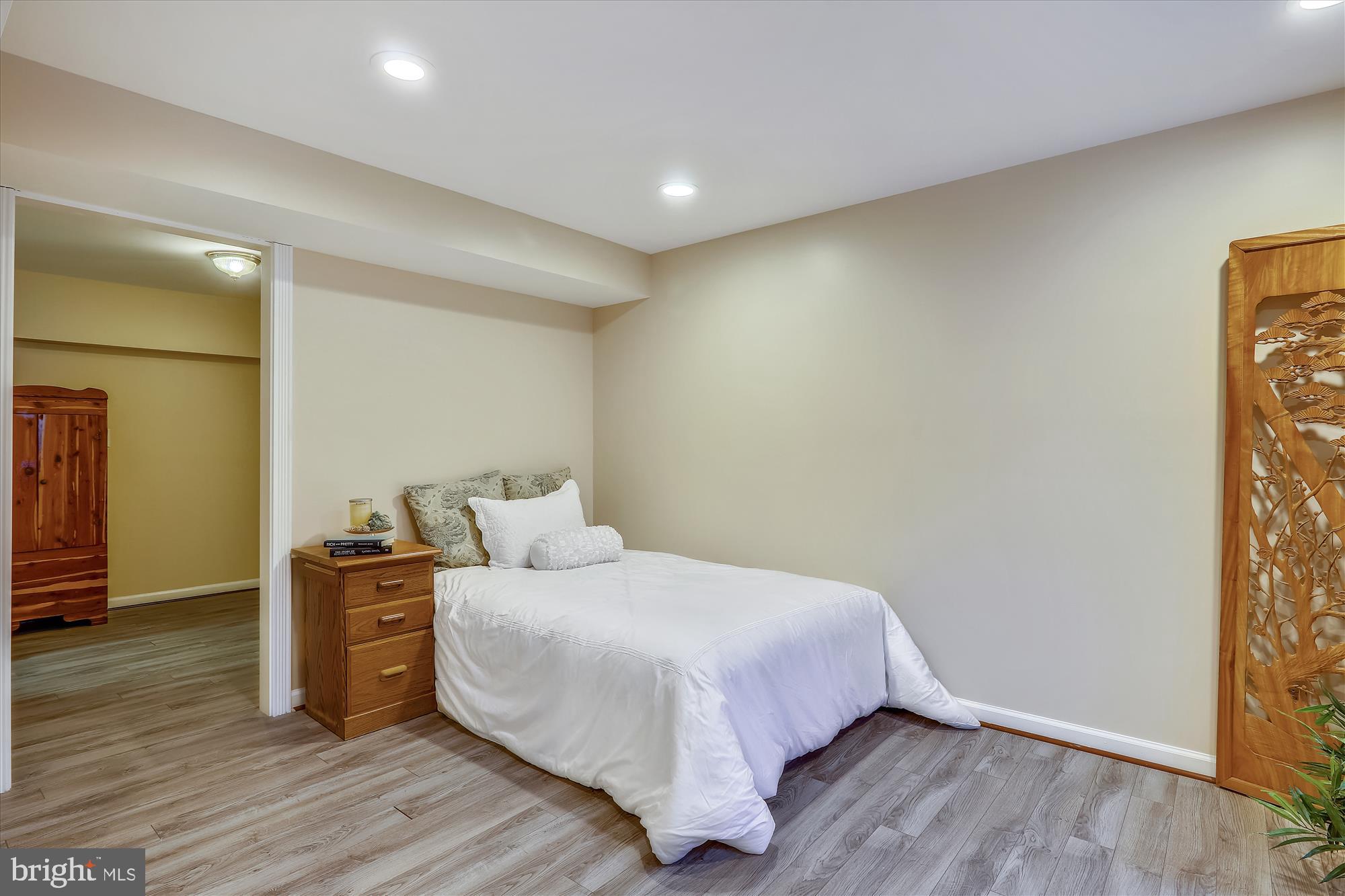 FLOWER HILL - Residential