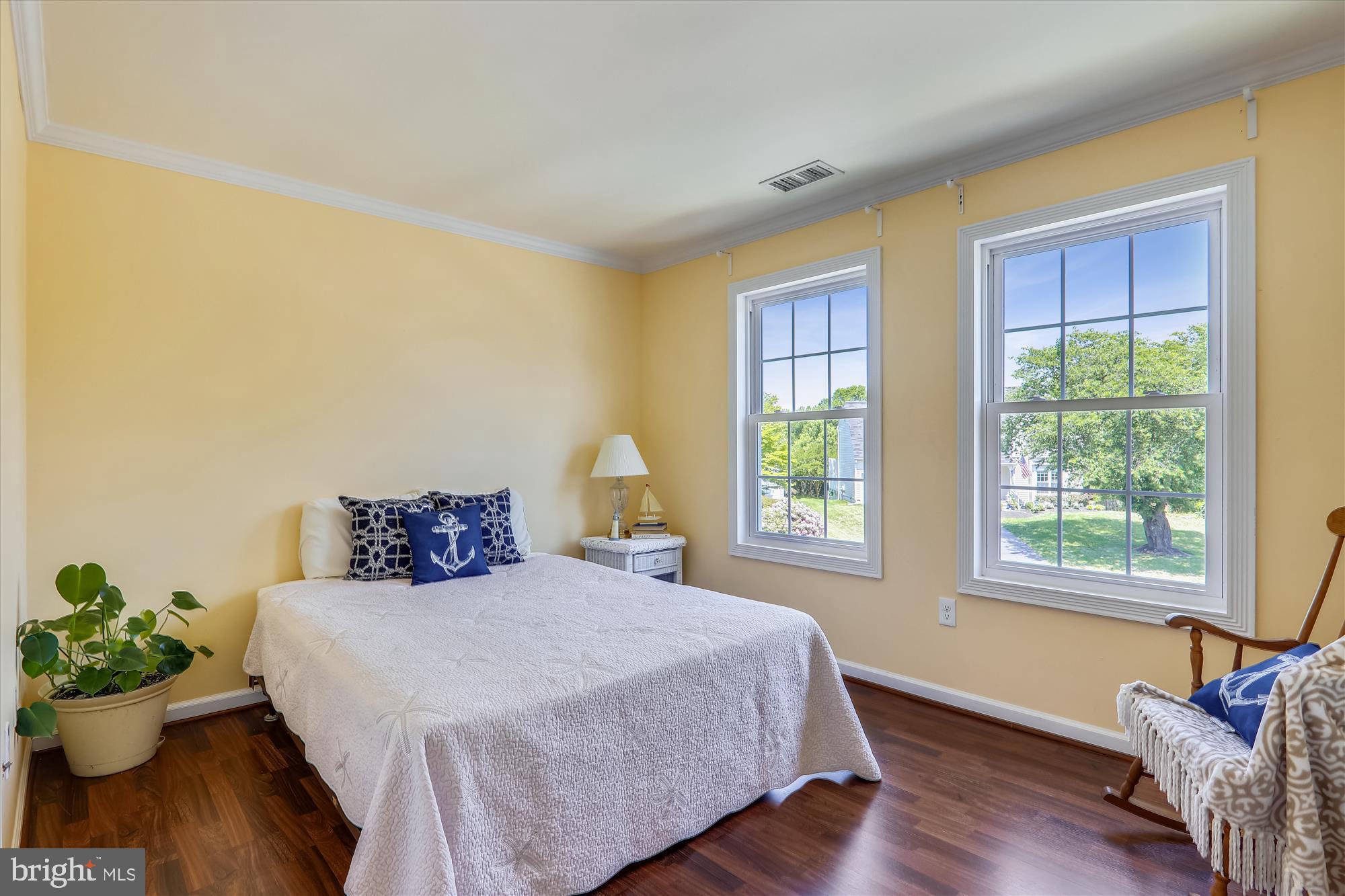 FLOWER HILL - Residential