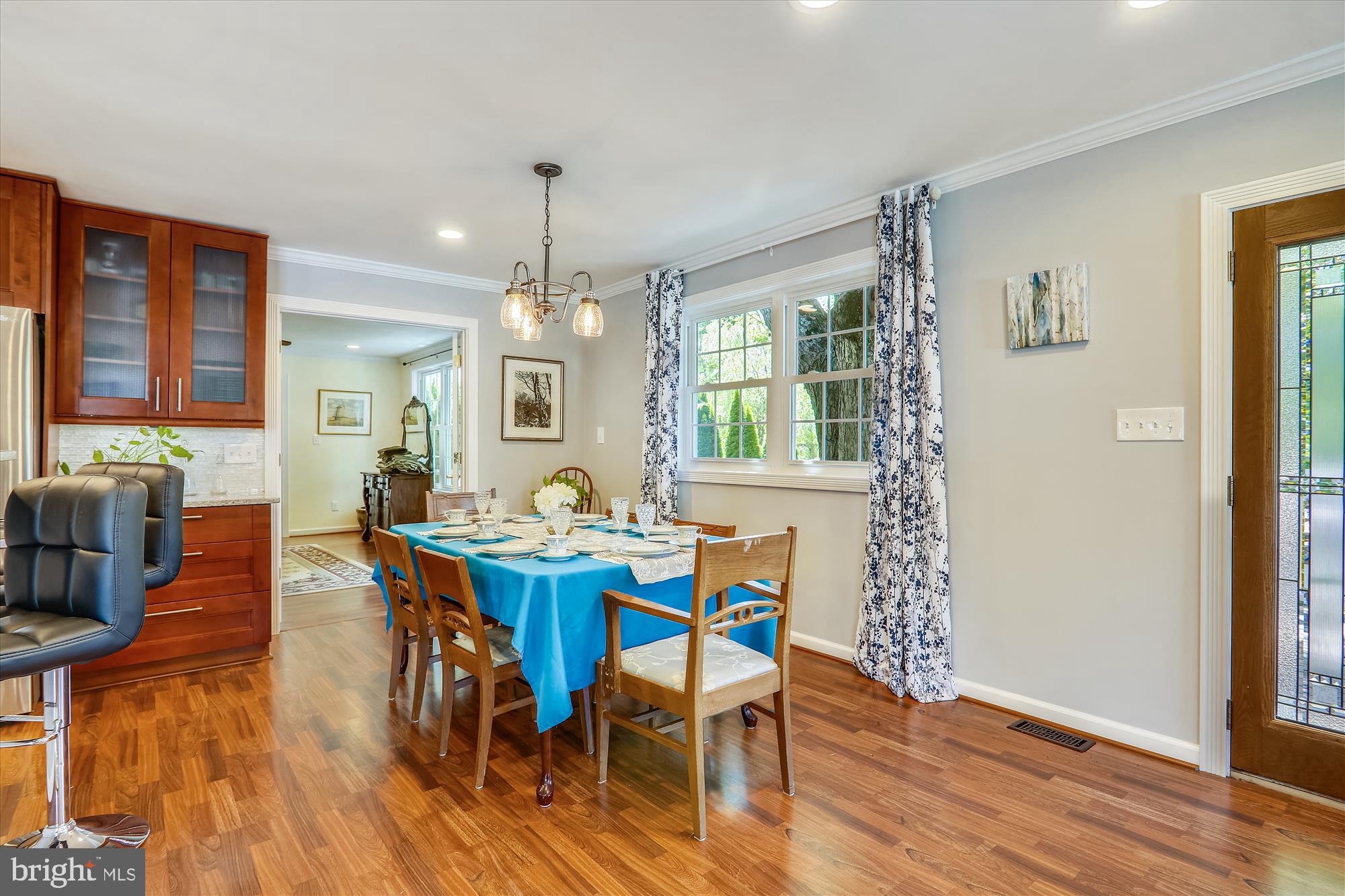 FLOWER HILL - Residential