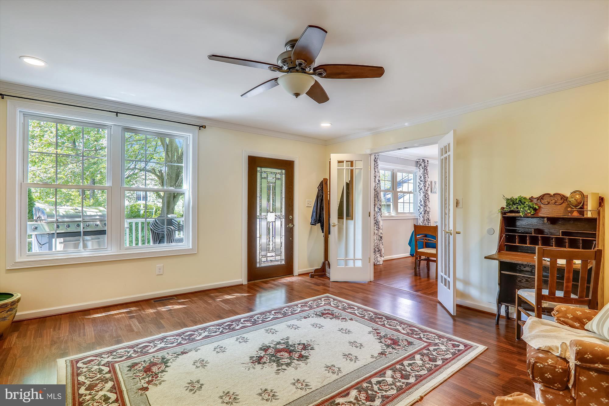 FLOWER HILL - Residential