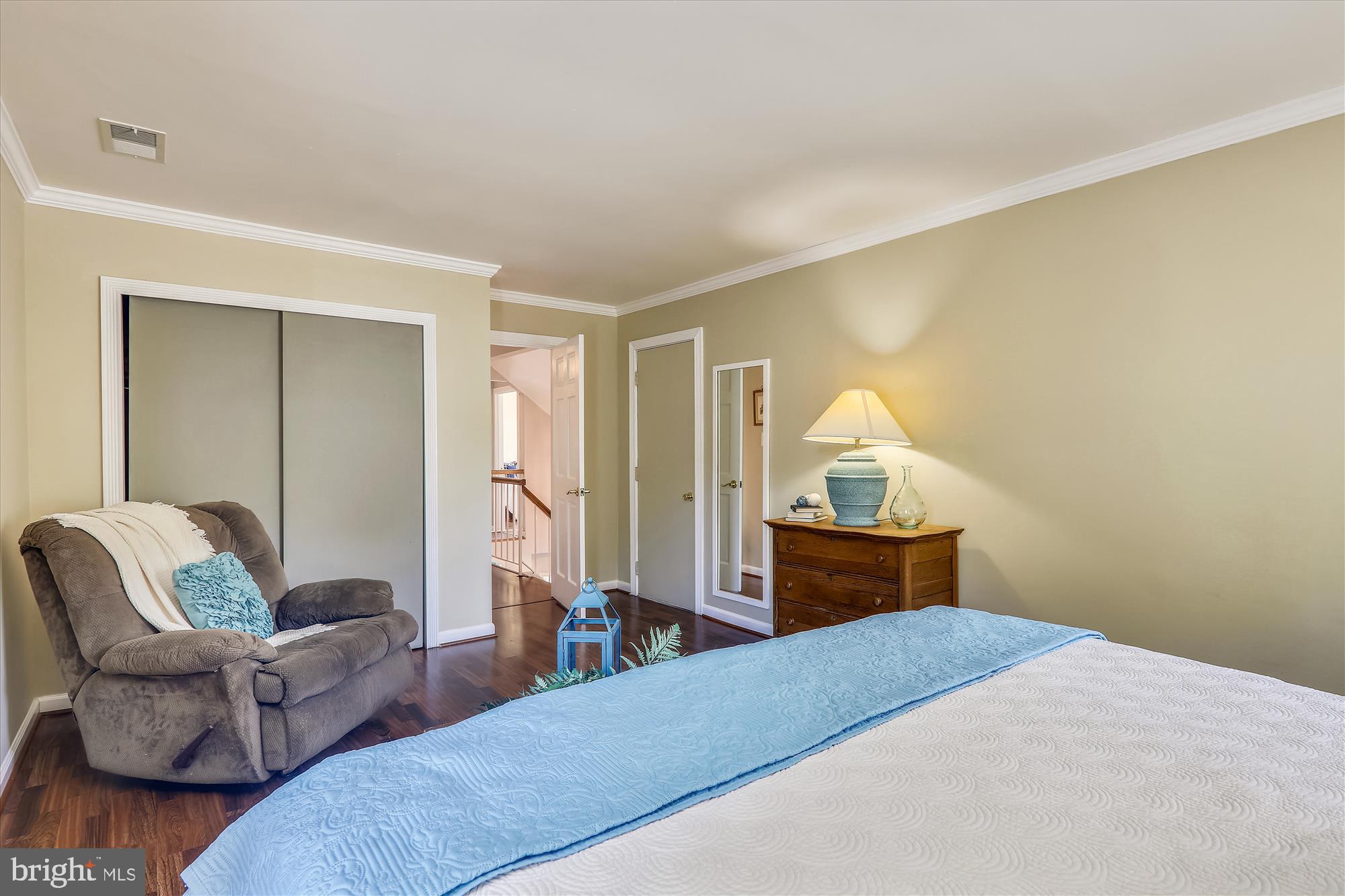 FLOWER HILL - Residential