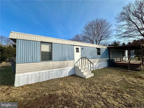 MLS: PACC2005746