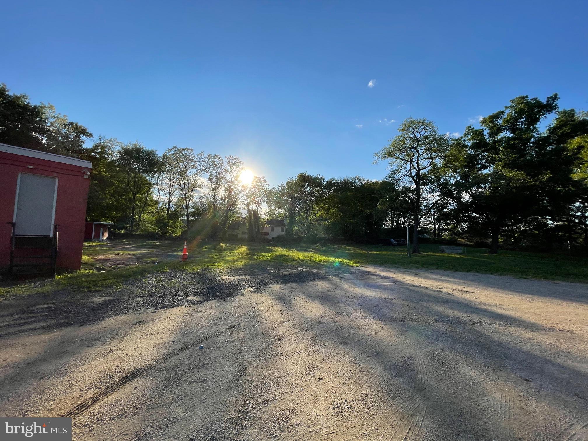BUCK LODGE - Residential