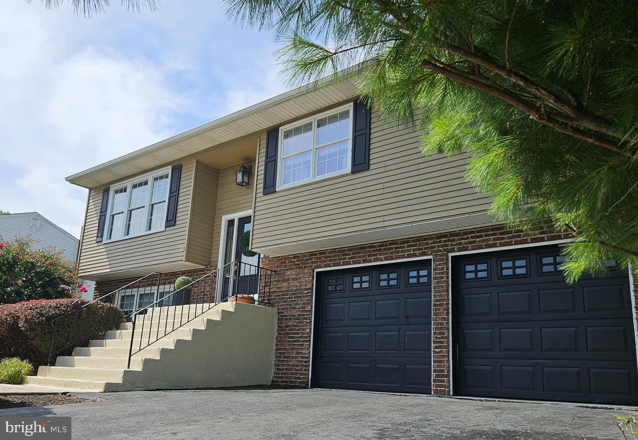 BRANDYWINE MEADOWS - Residential