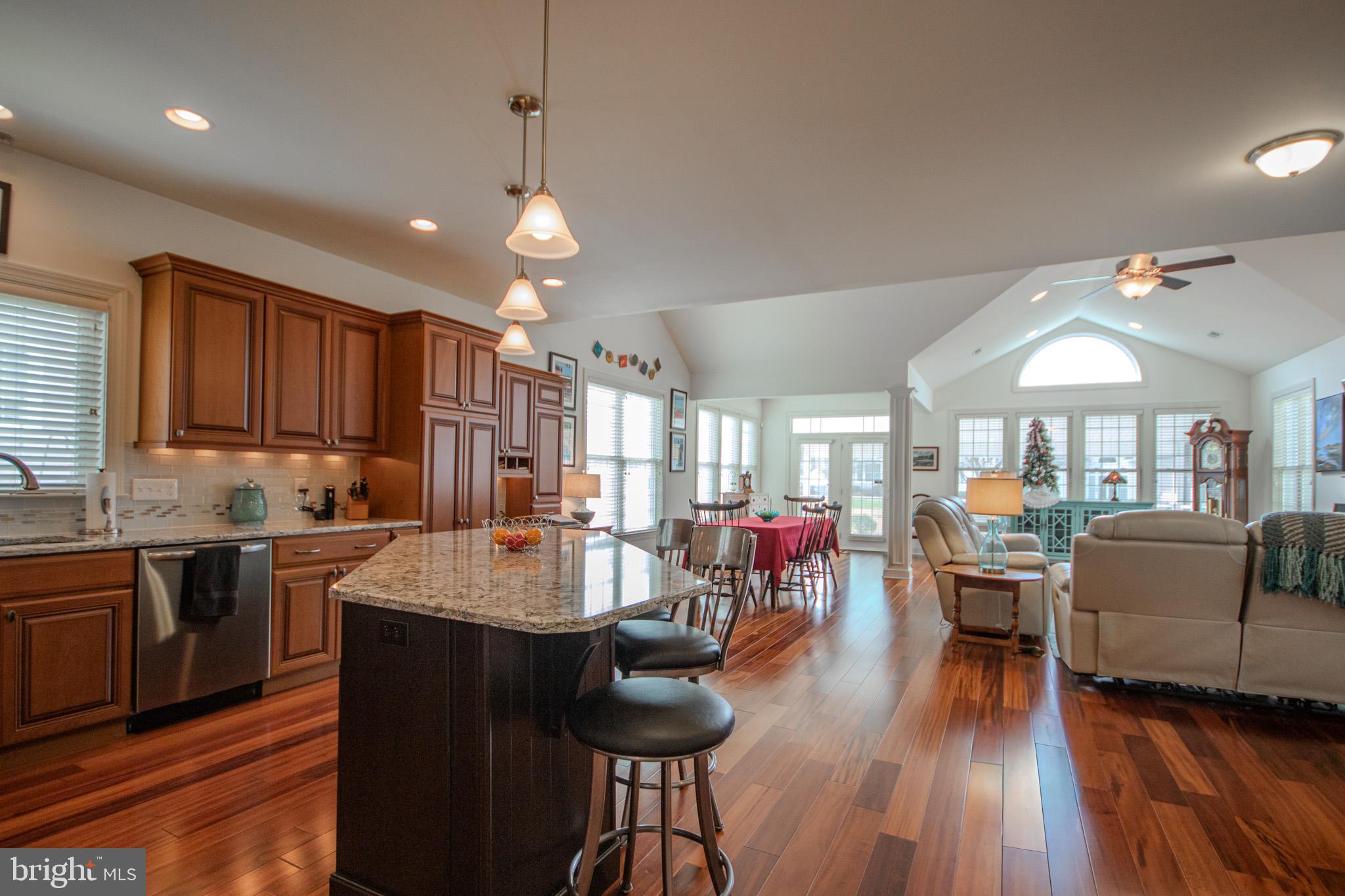 912 TURNSTONE CIRCLE