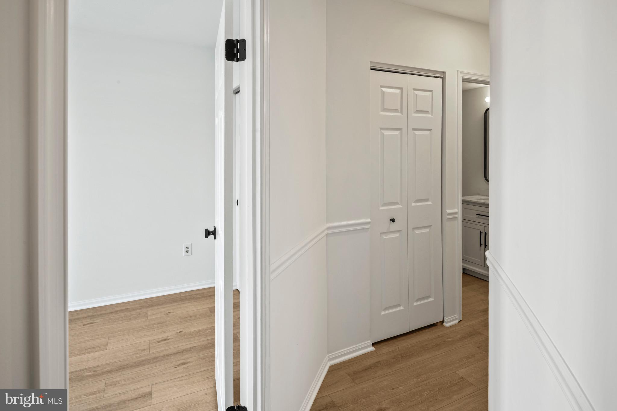 VILLAGE OF LONG REACH - Residential