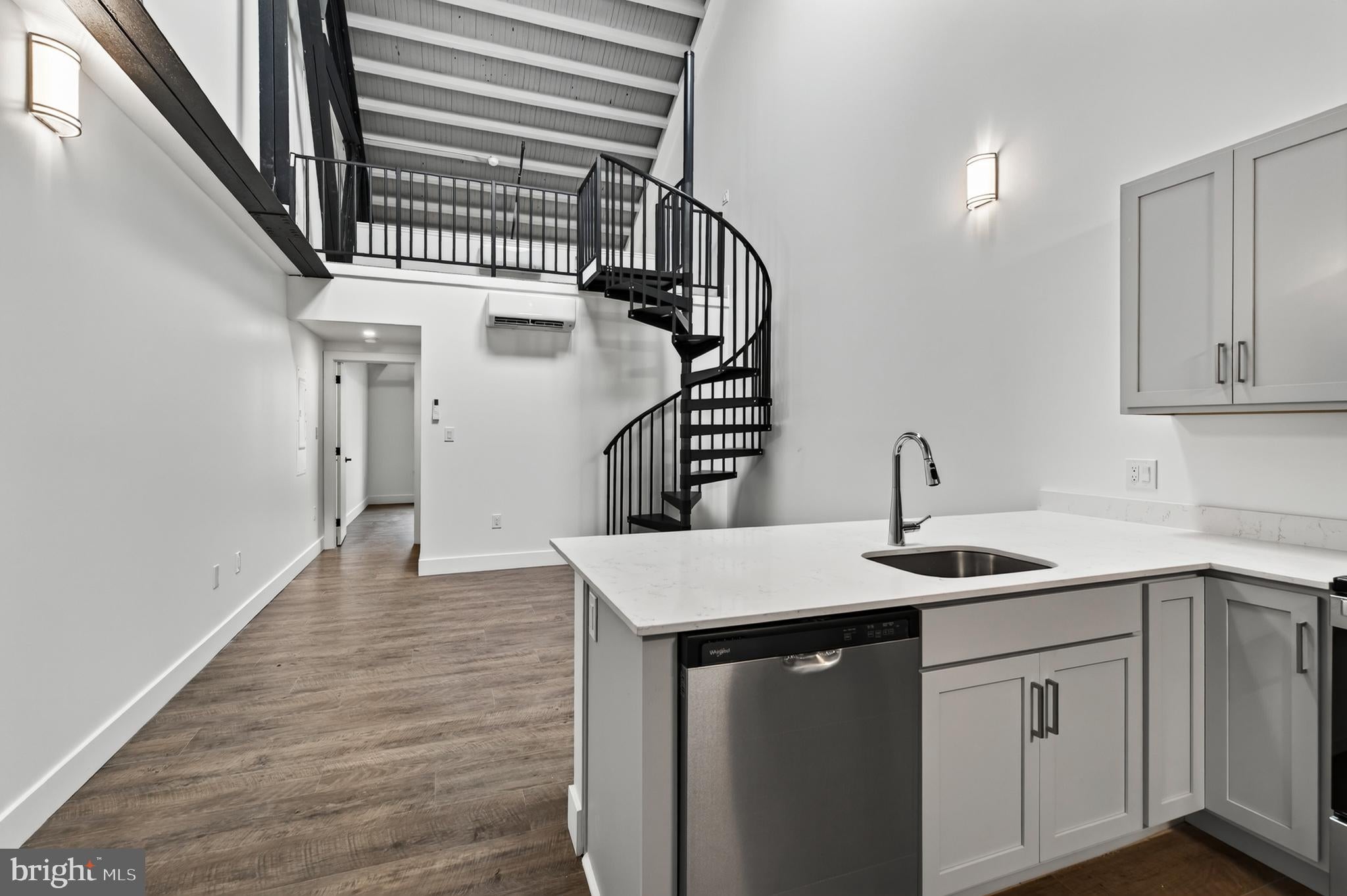 123 S MAIN STREET 16