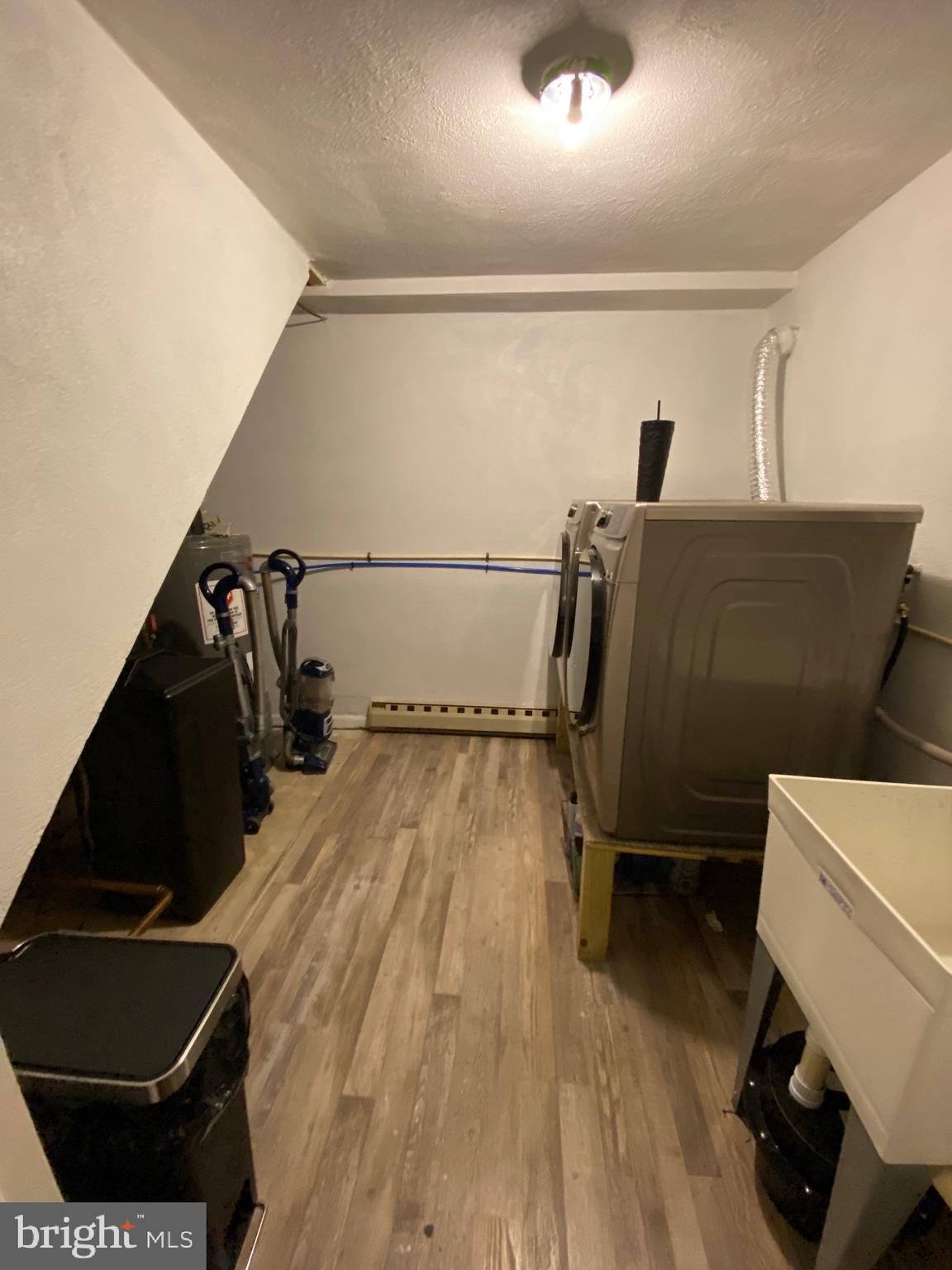 WOODGATE - Residential