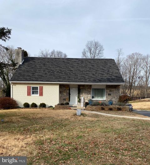 Photo of 847 Rivendell Lane, POTTSTOWN, PA 19464 (MLS # PAMC2159606)