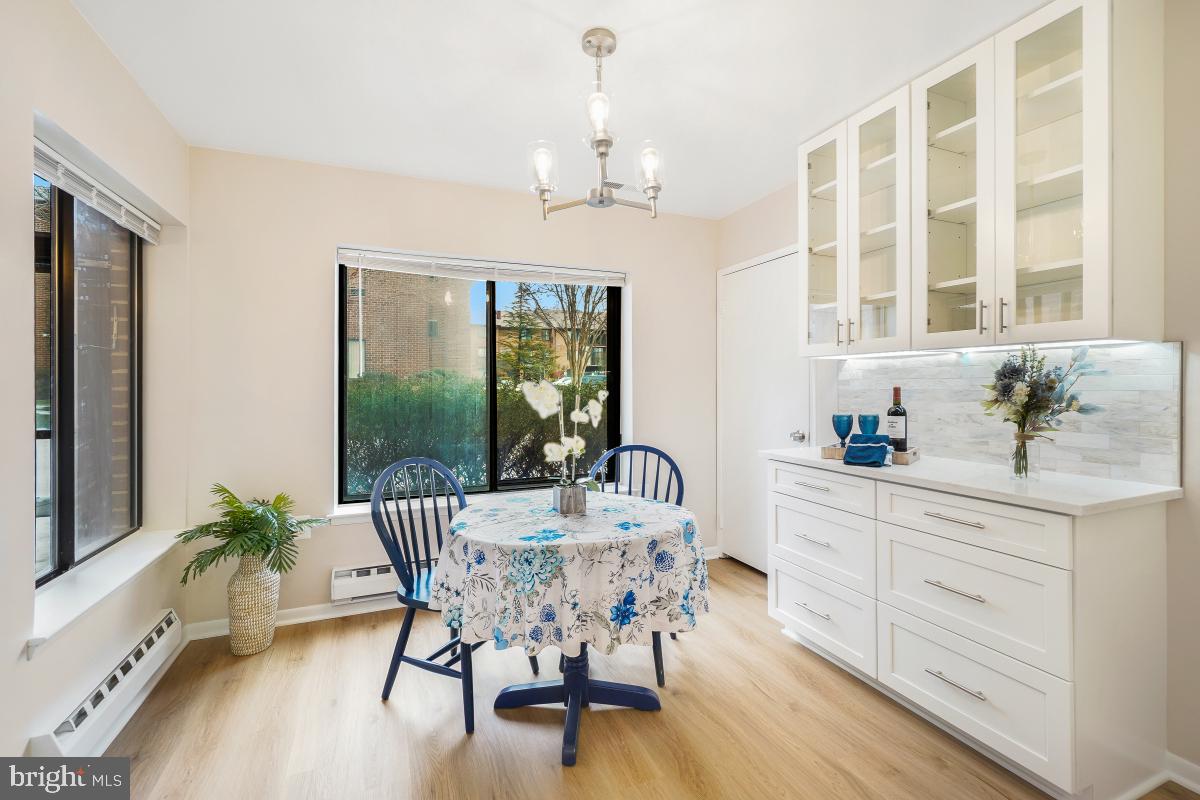 LEISURE WORLD - Residential