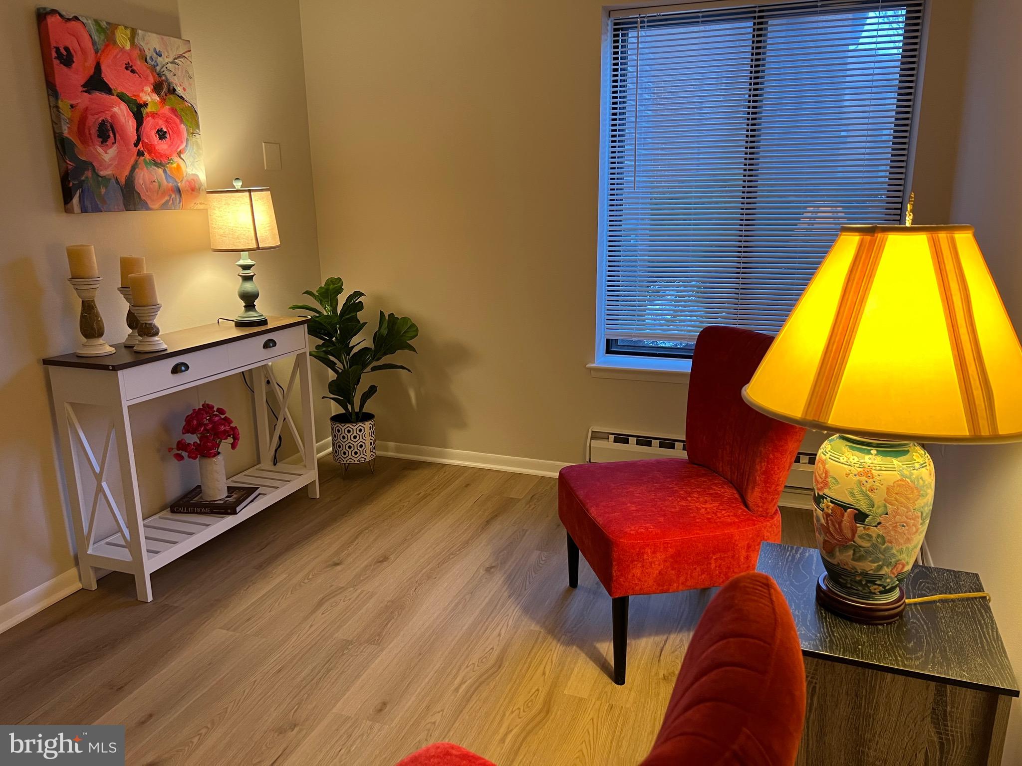 LEISURE WORLD - Residential