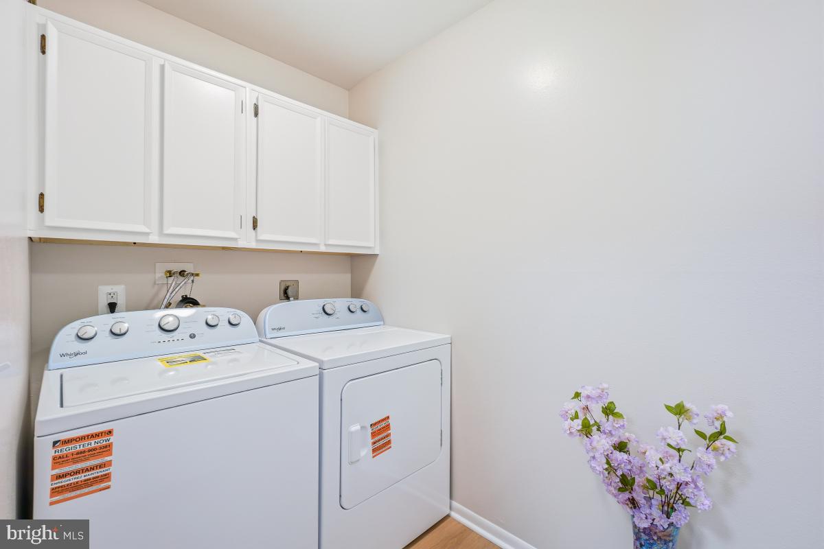 LEISURE WORLD - Residential